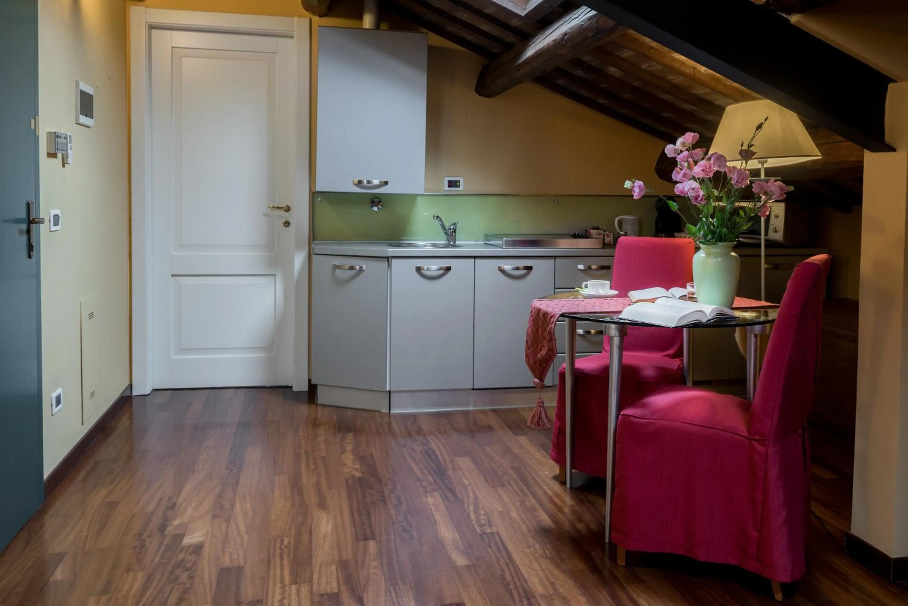 Coffee/tea facilities in Piazza Nova Guest House