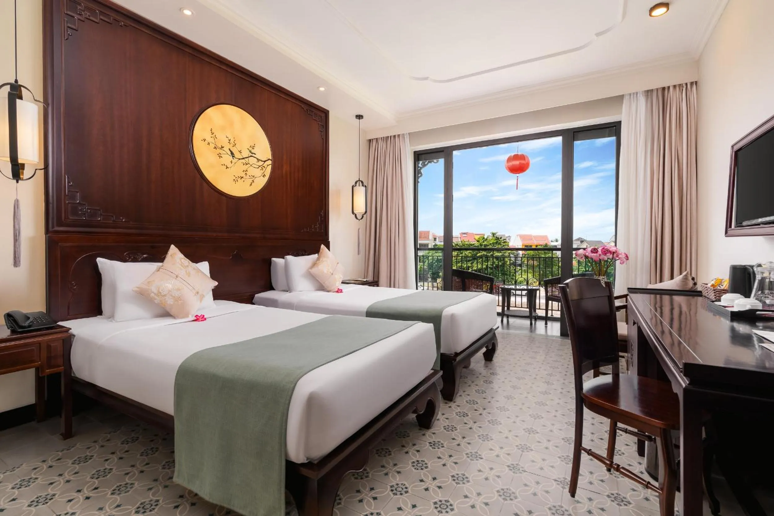 Bed in Laluna Hoi An Riverside Hotel & Spa