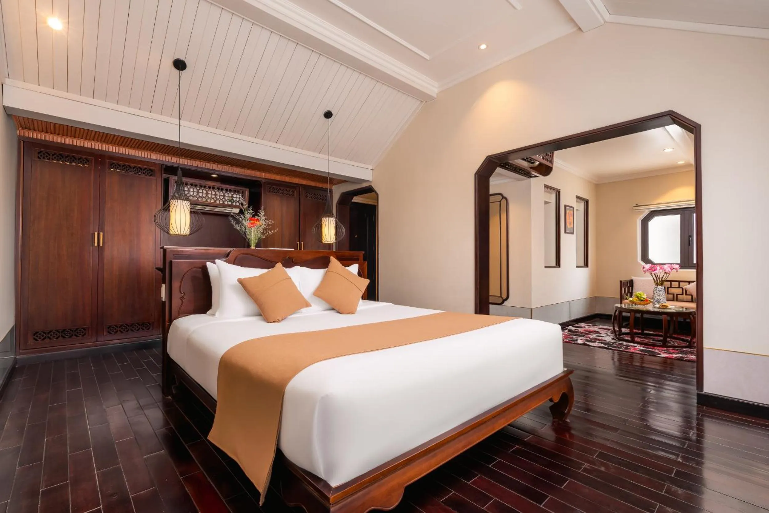 Bed in Laluna Hoi An Riverside Hotel & Spa