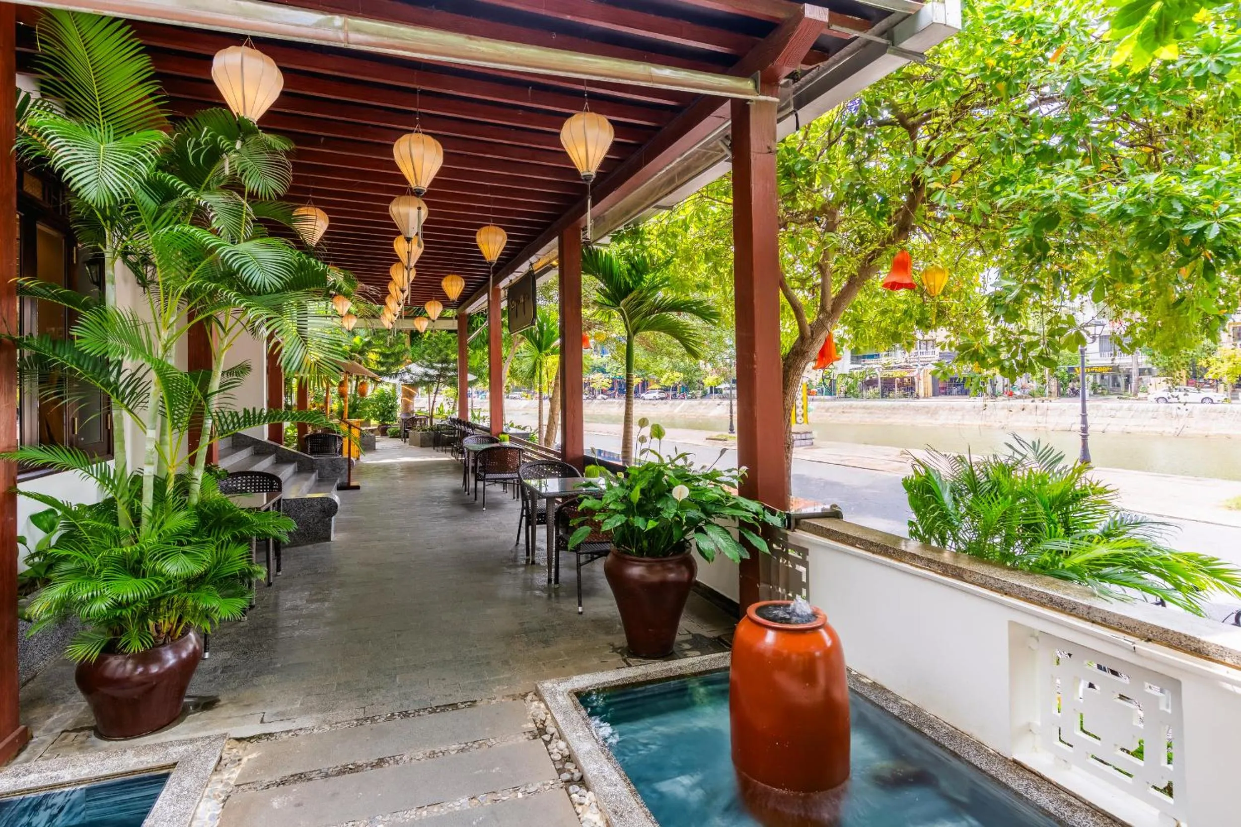 Garden in Laluna Hoi An Riverside Hotel & Spa