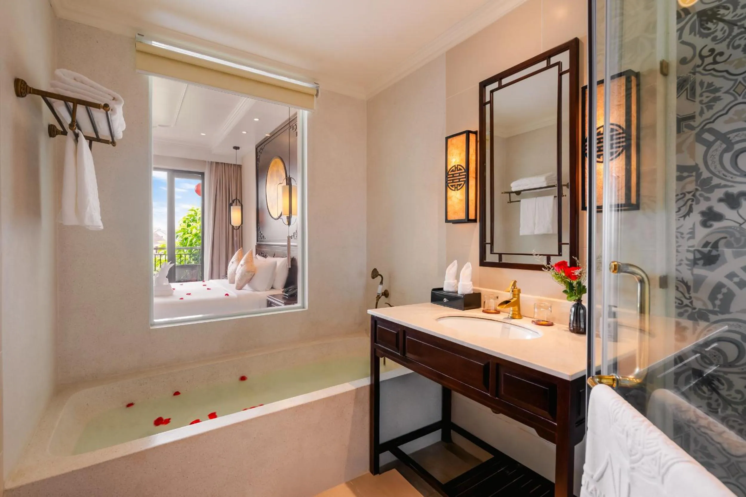 Bathroom in Laluna Hoi An Riverside Hotel & Spa