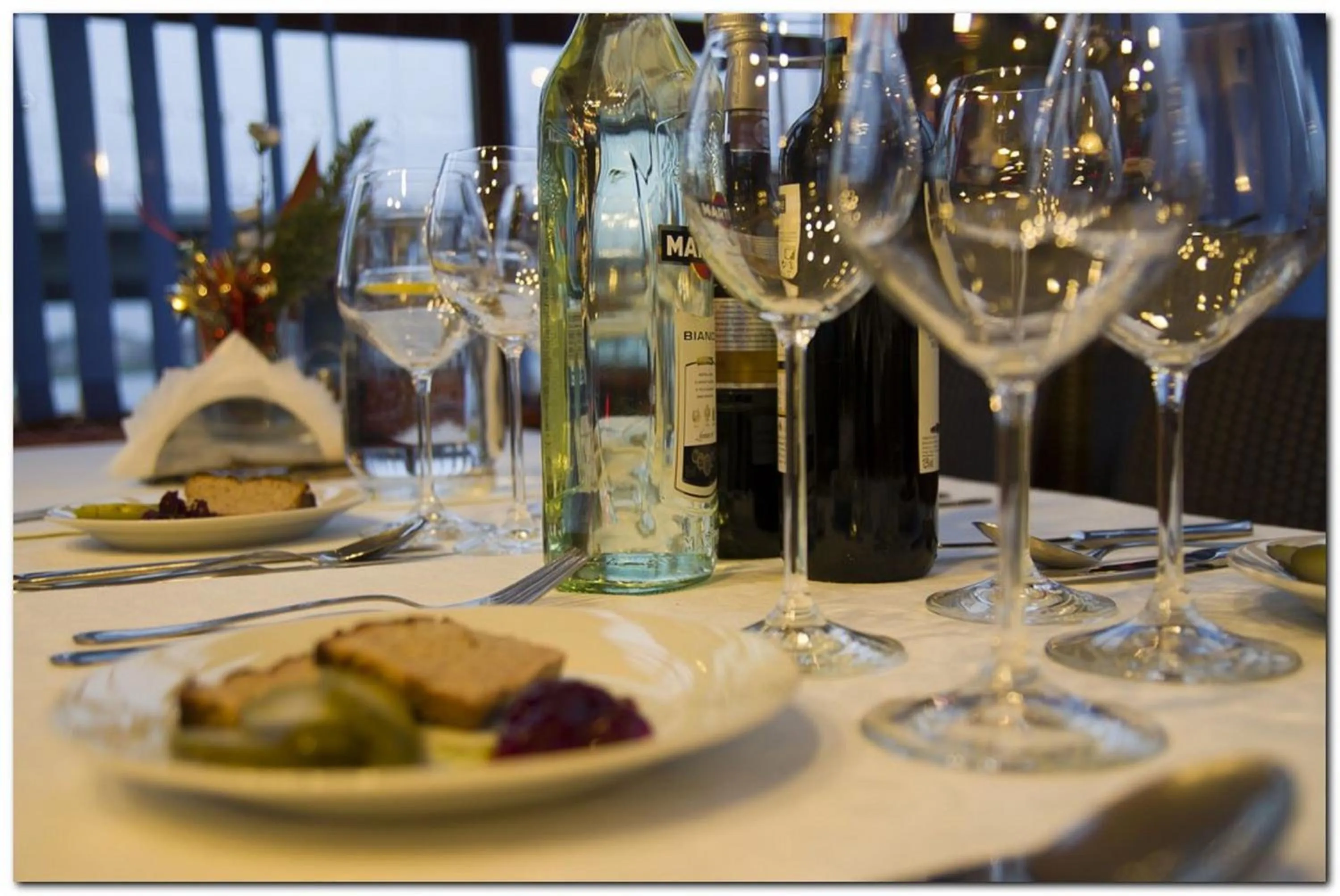 Restaurant/places to eat in The Boat - Hostel&Chill