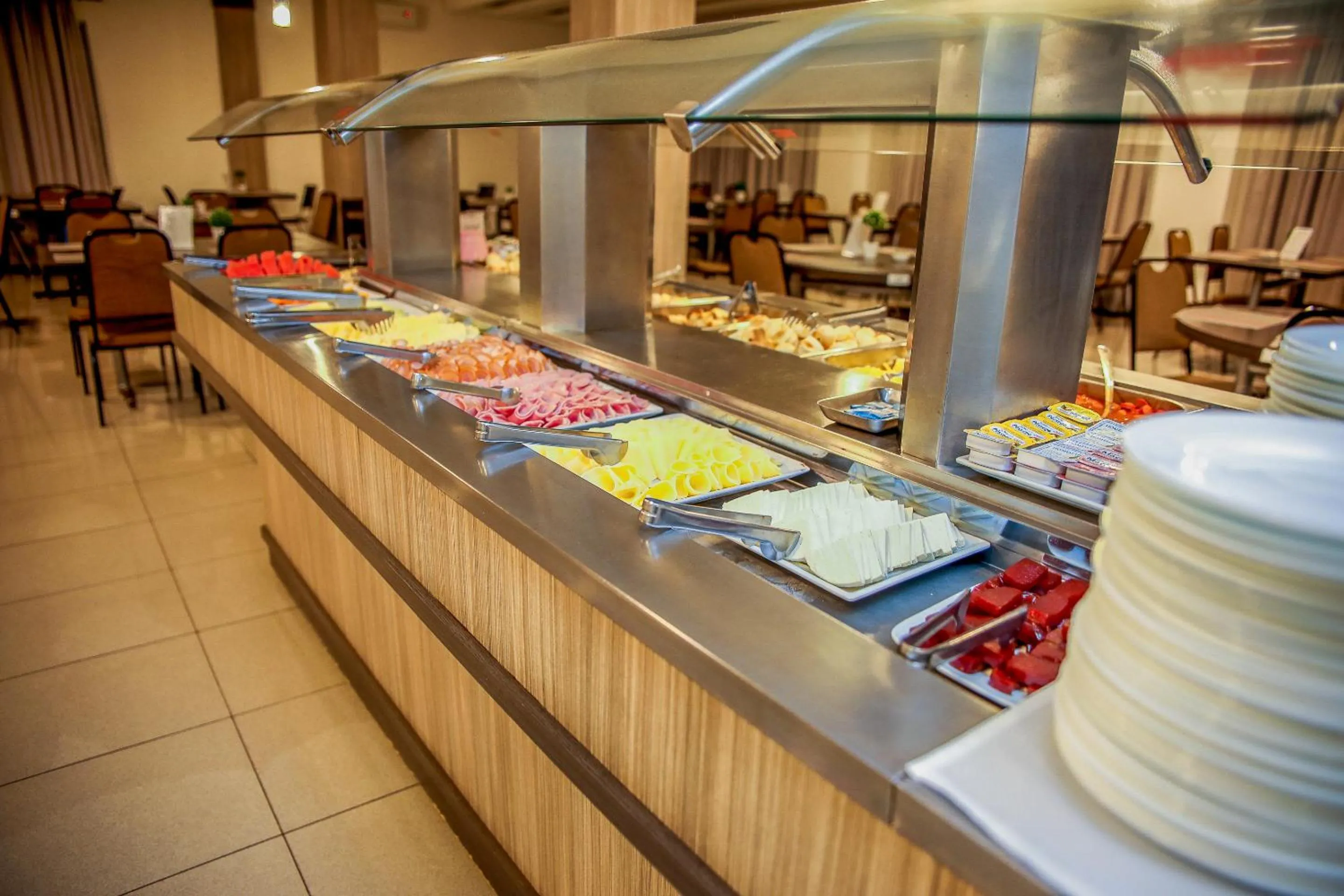 Buffet breakfast in Rede Andrade Vivaldi