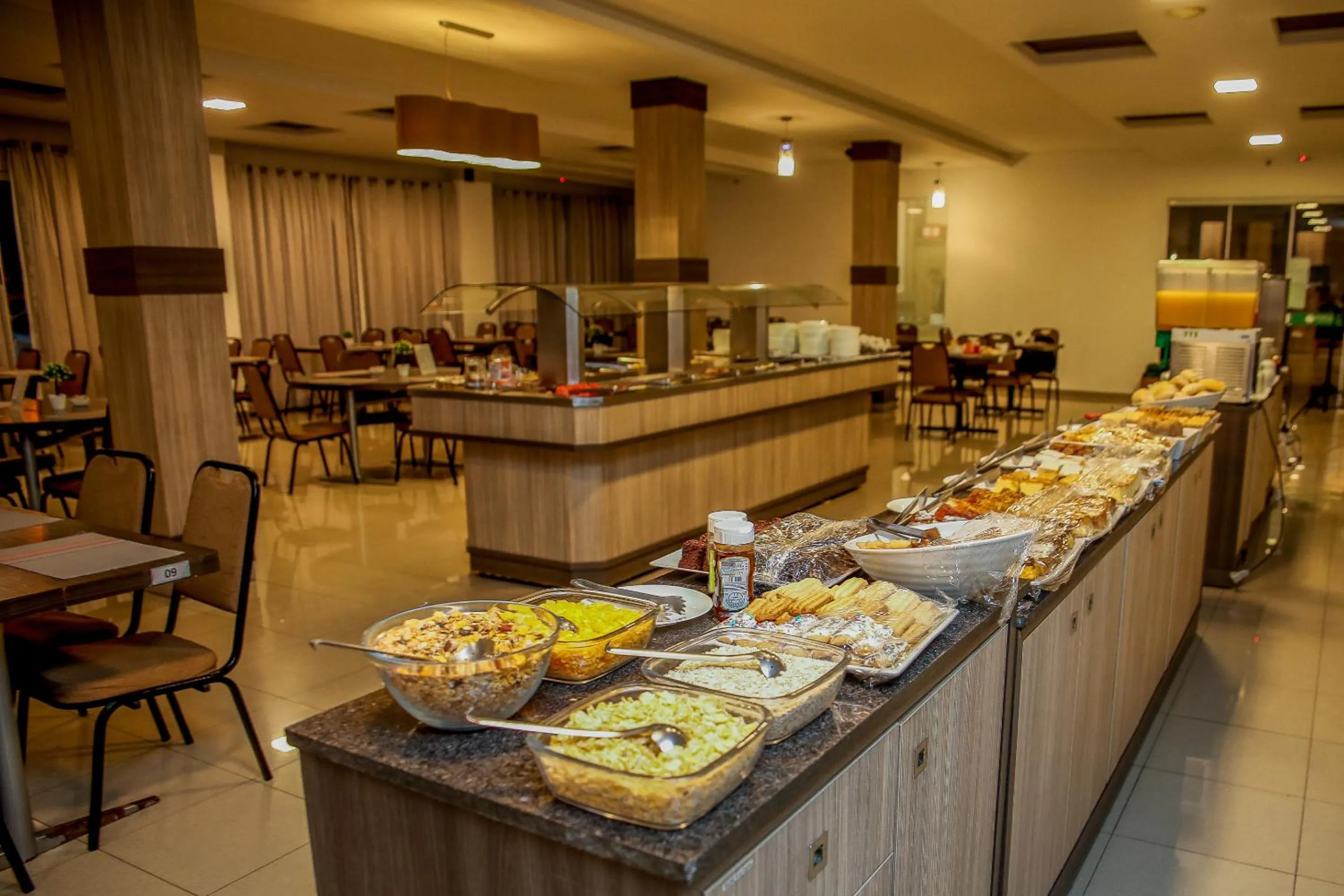 Buffet breakfast in Rede Andrade Vivaldi