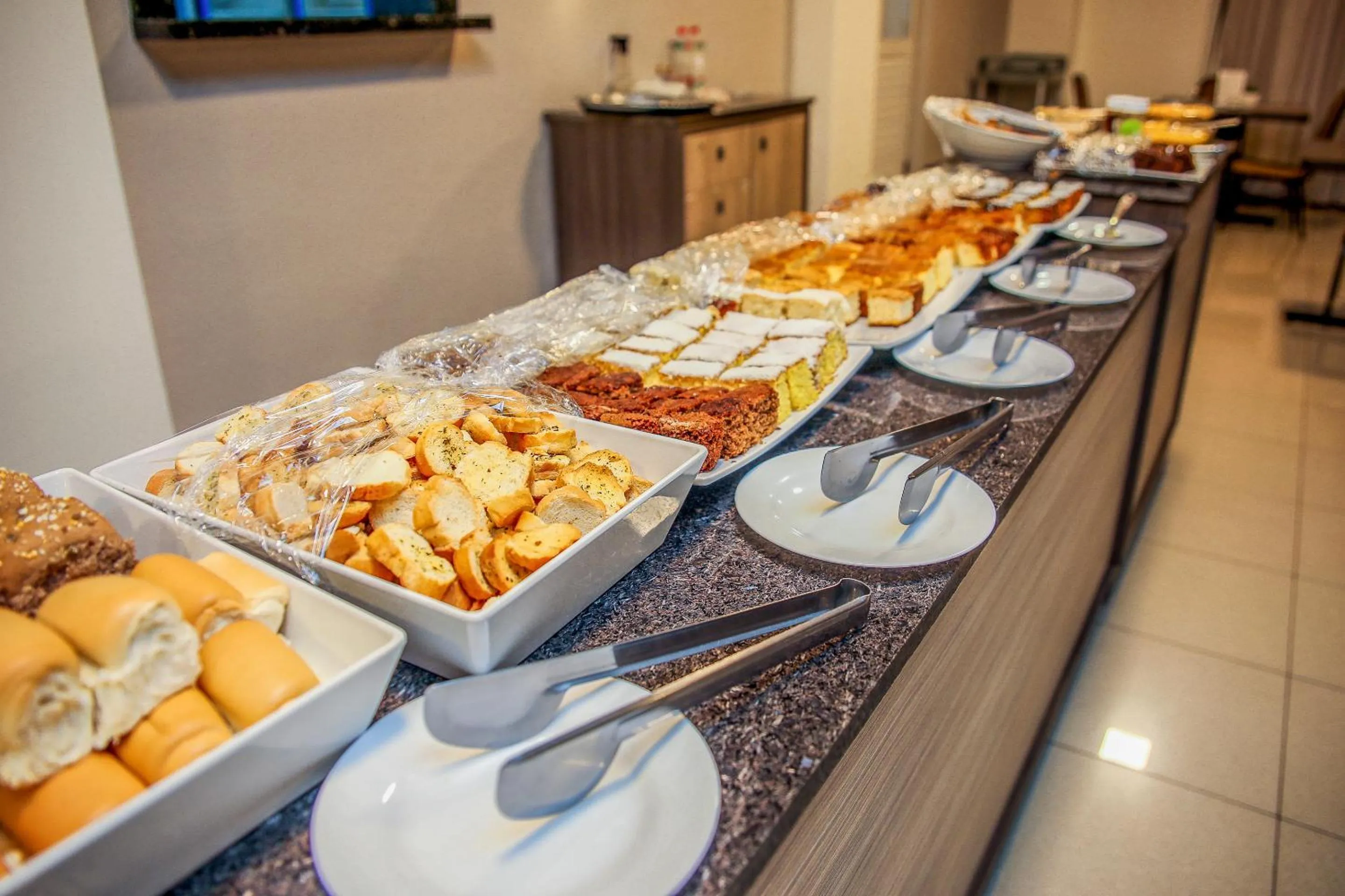 Buffet breakfast in Rede Andrade Vivaldi