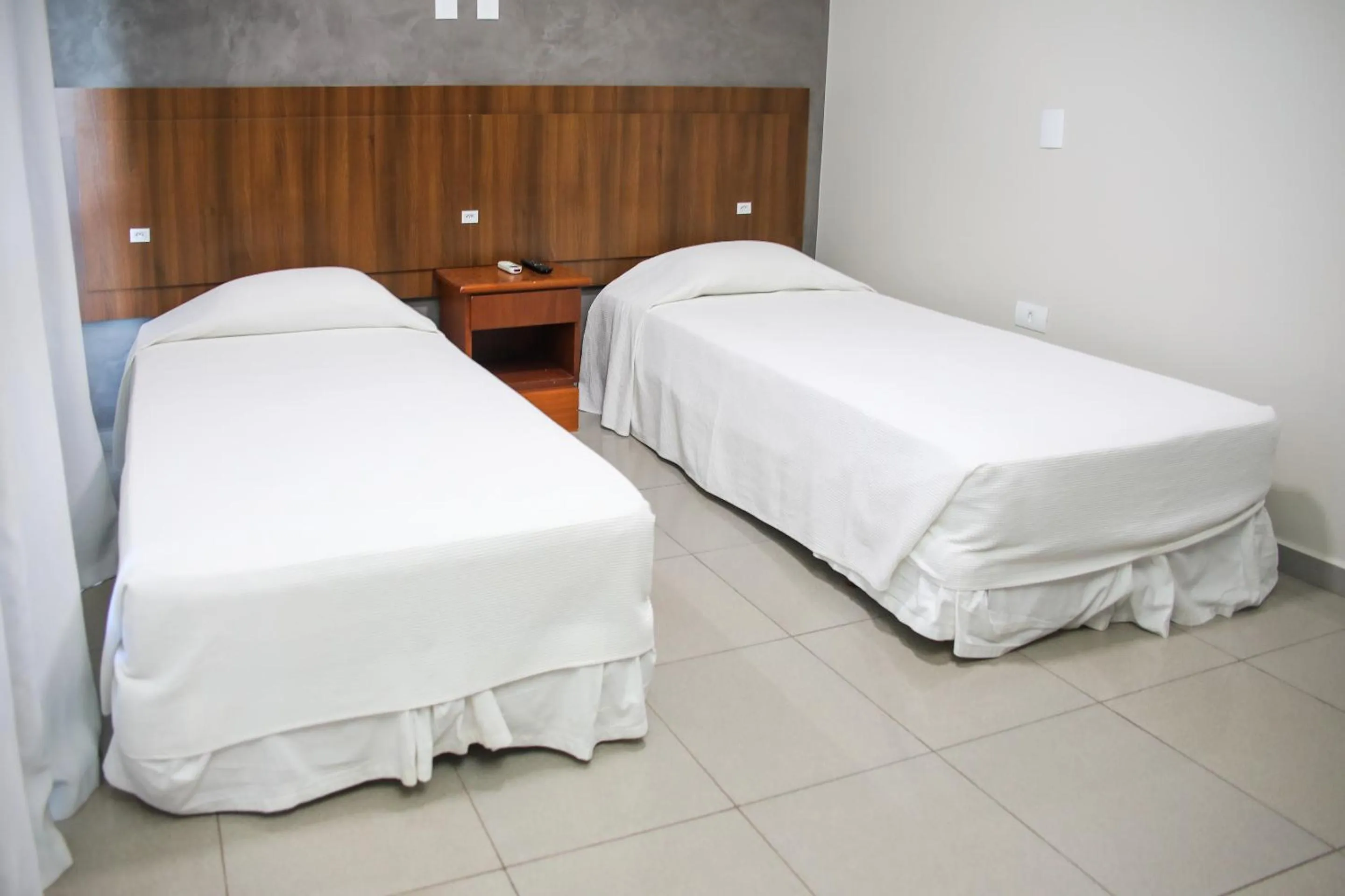 Bedroom, Bed in Rede Andrade Vivaldi