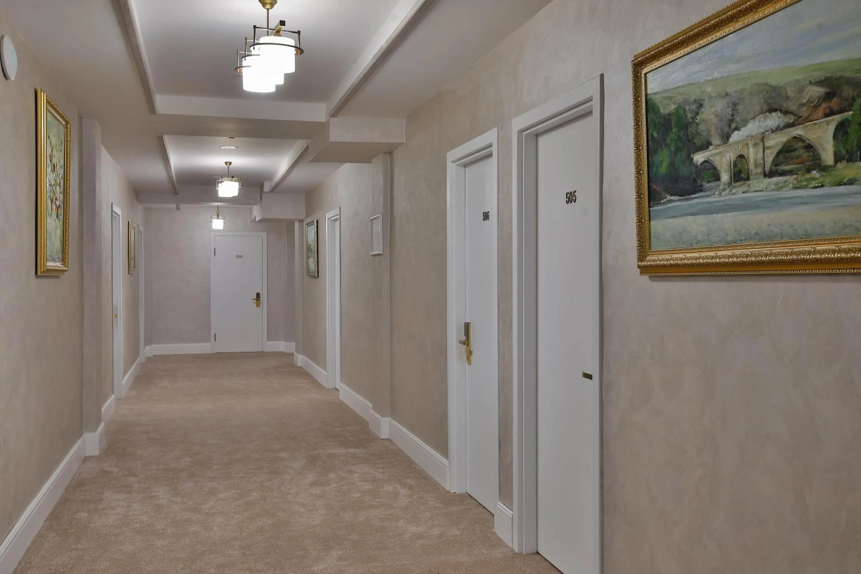 Decorative detail in Ganjali Plaza Hotel