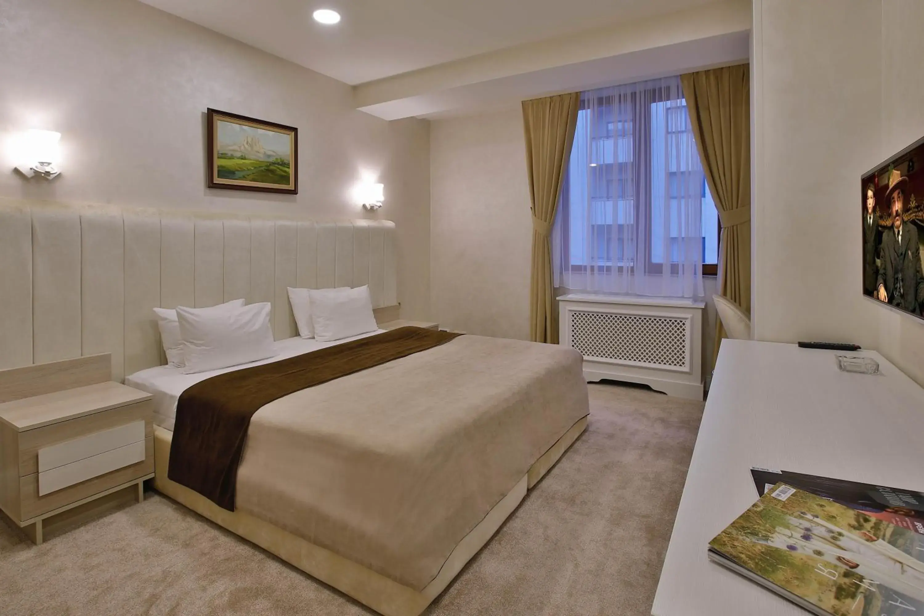 Deluxe Double or Twin Room in Ganjali Plaza Hotel Deluxe Double or Twin Room in Ganjali Plaza Hotel