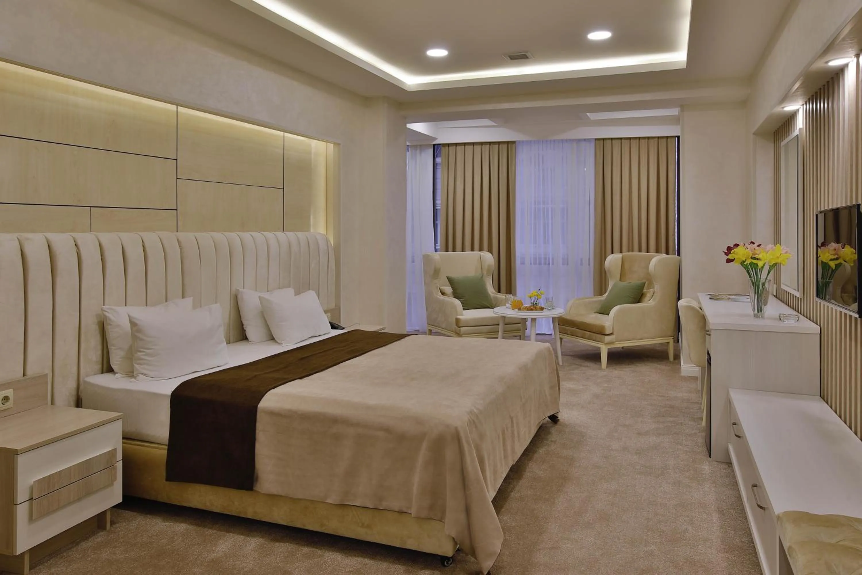 Photo of the whole room, Bed in Ganjali Plaza Hotel