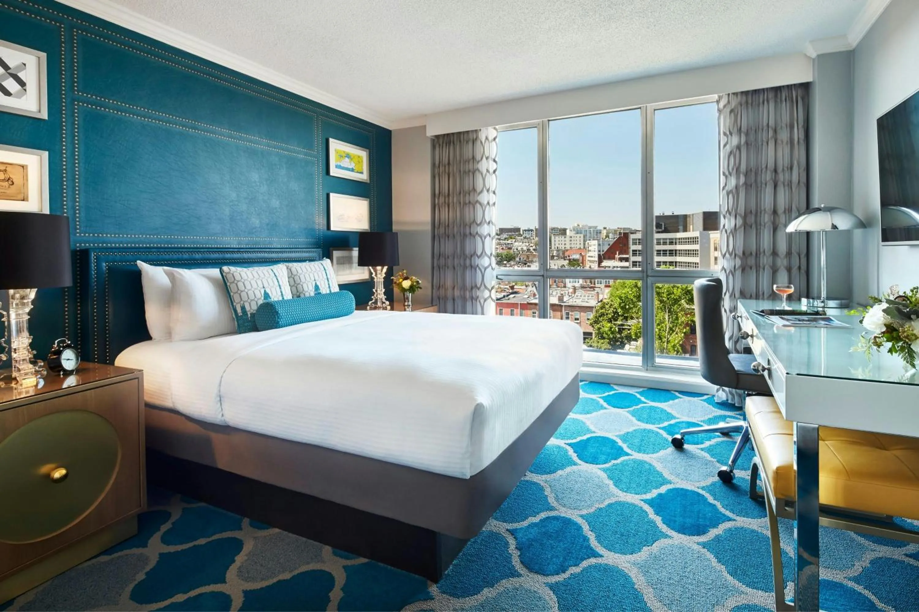 Photo of the whole room, Bed in The Ven at Embassy Row, Washington, D.C., a Tribute Portfolio Hotel