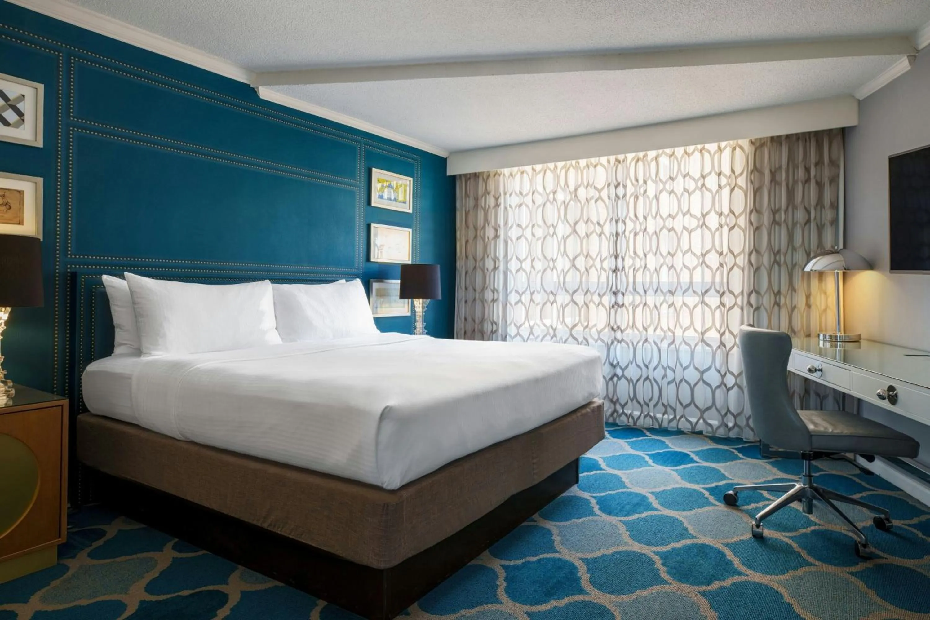 Photo of the whole room, Bed in The Ven at Embassy Row, Washington, D.C., a Tribute Portfolio Hotel