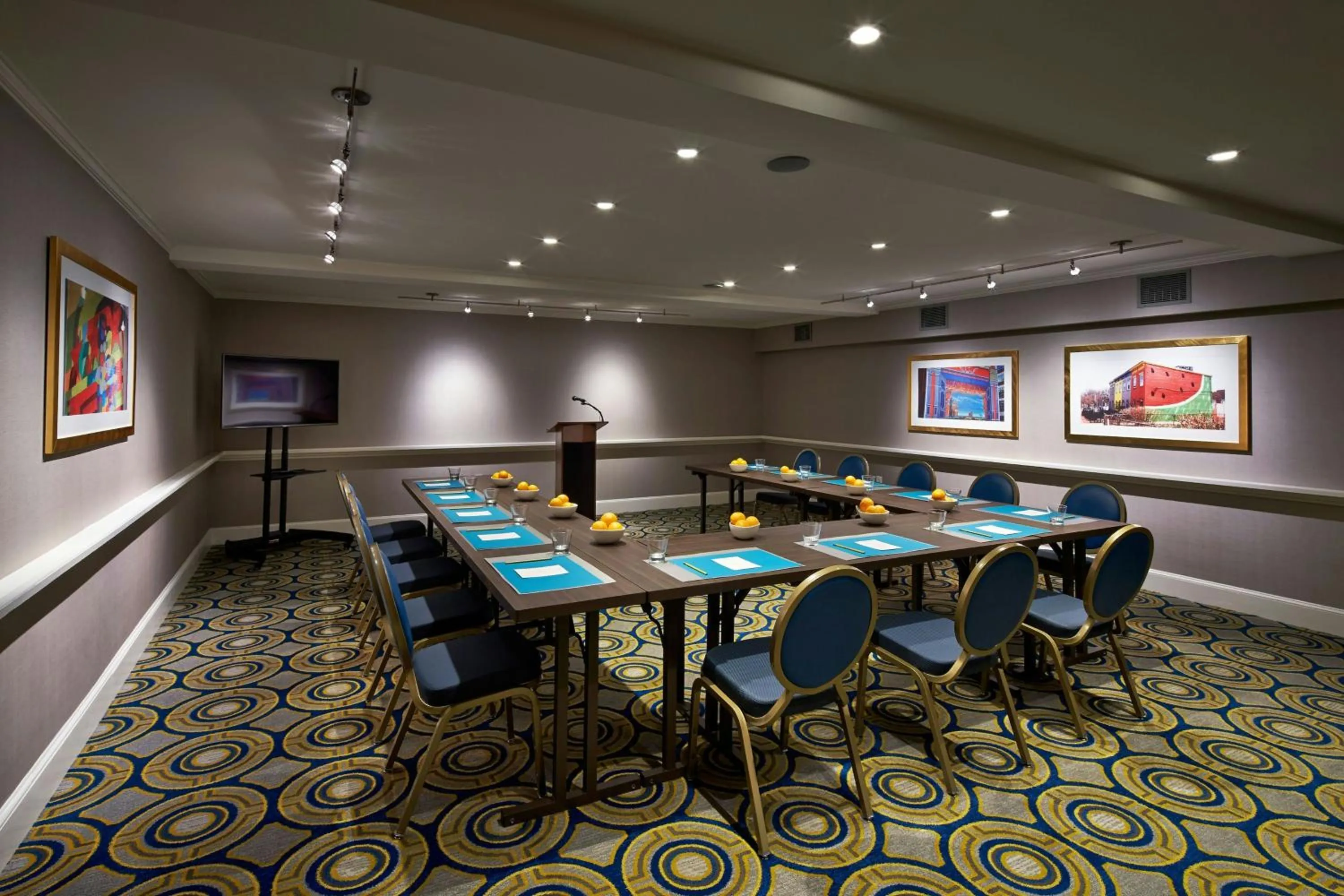 Meeting/conference room in The Ven at Embassy Row, Washington, D.C., a Tribute Portfolio Hotel