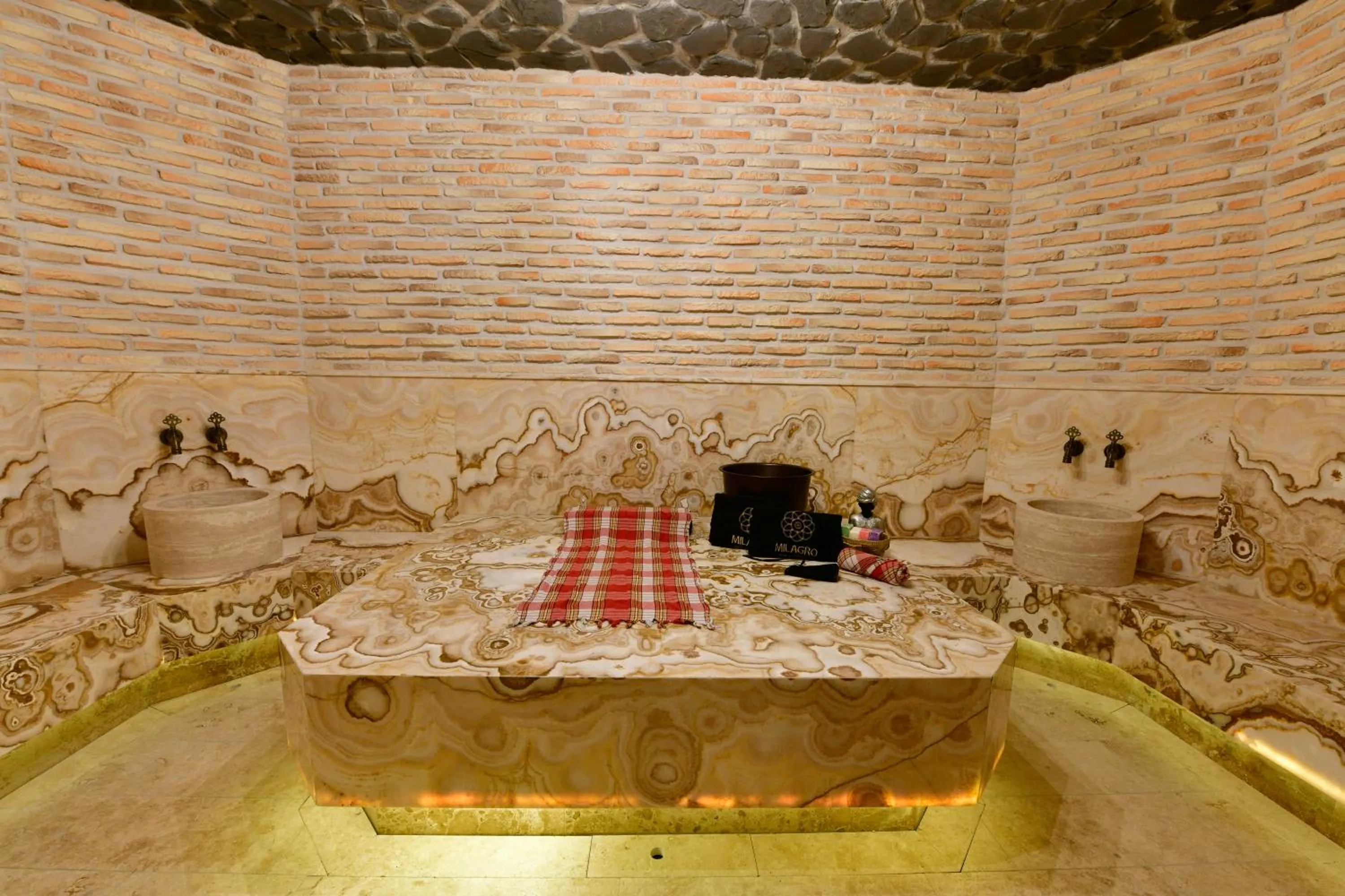 Public Bath in Sacred Mansion