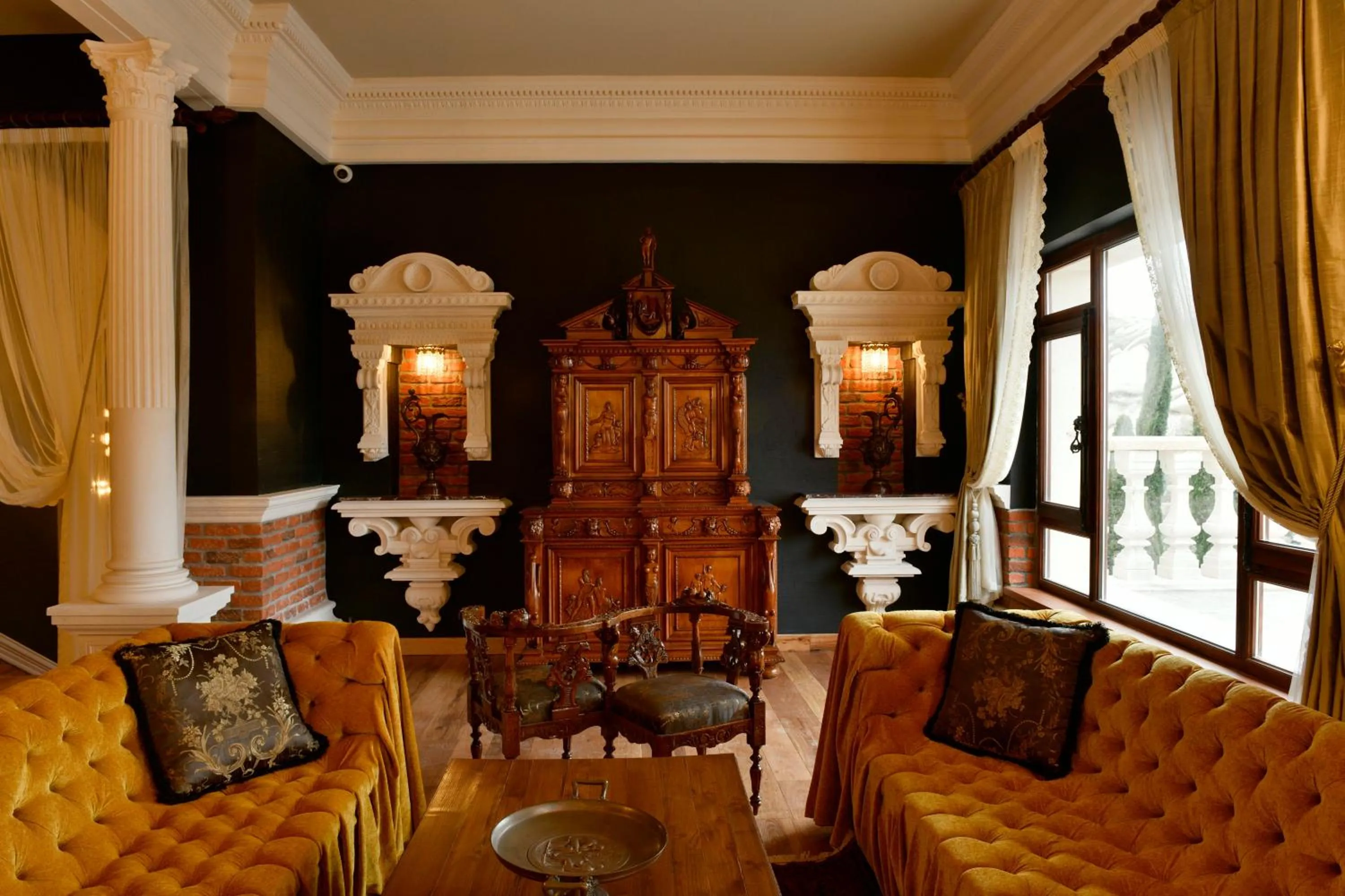 Lobby or reception in Sacred Mansion