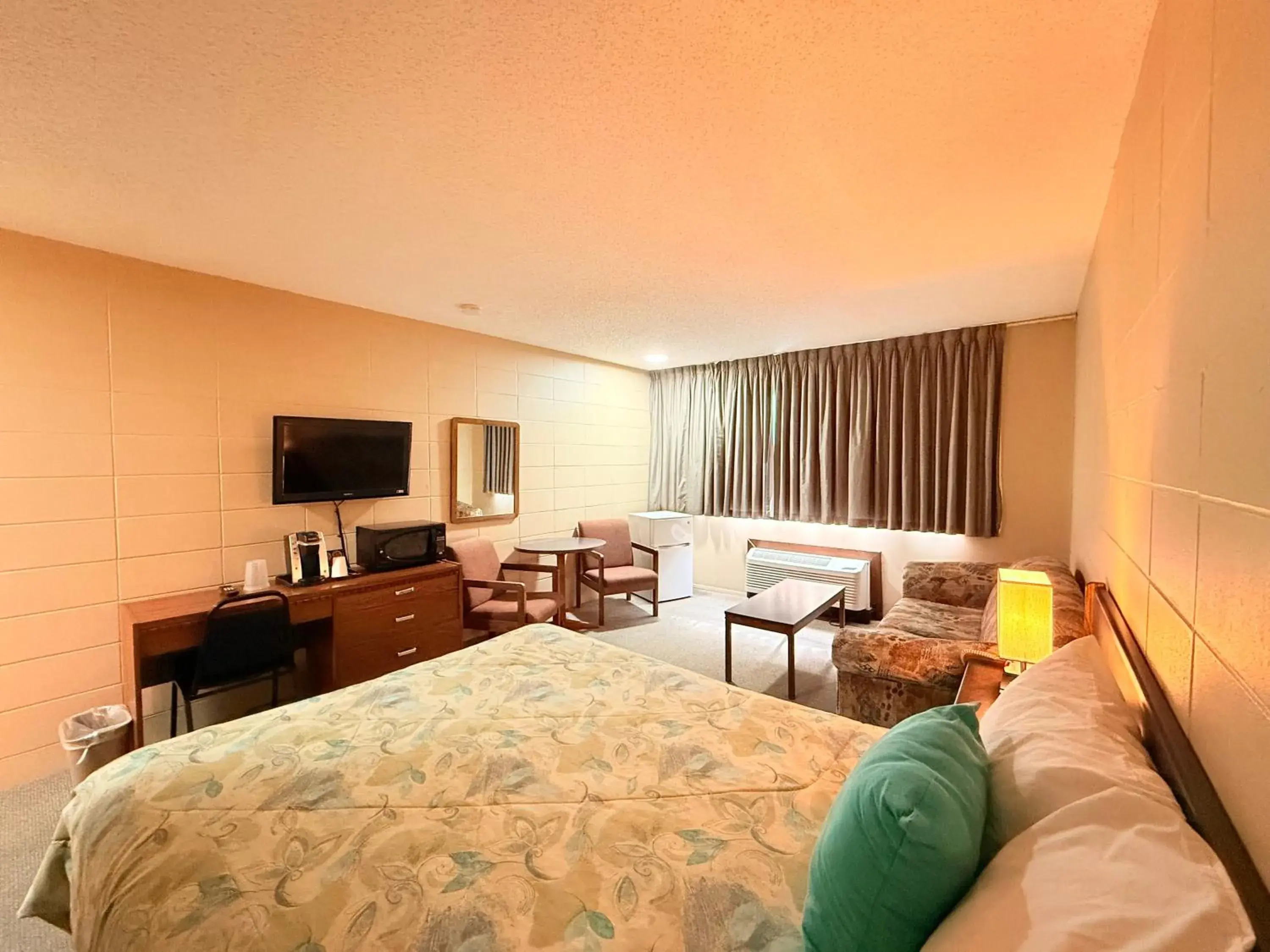 Double Room in Capri Motor Inn Double Room in Capri Motor Inn