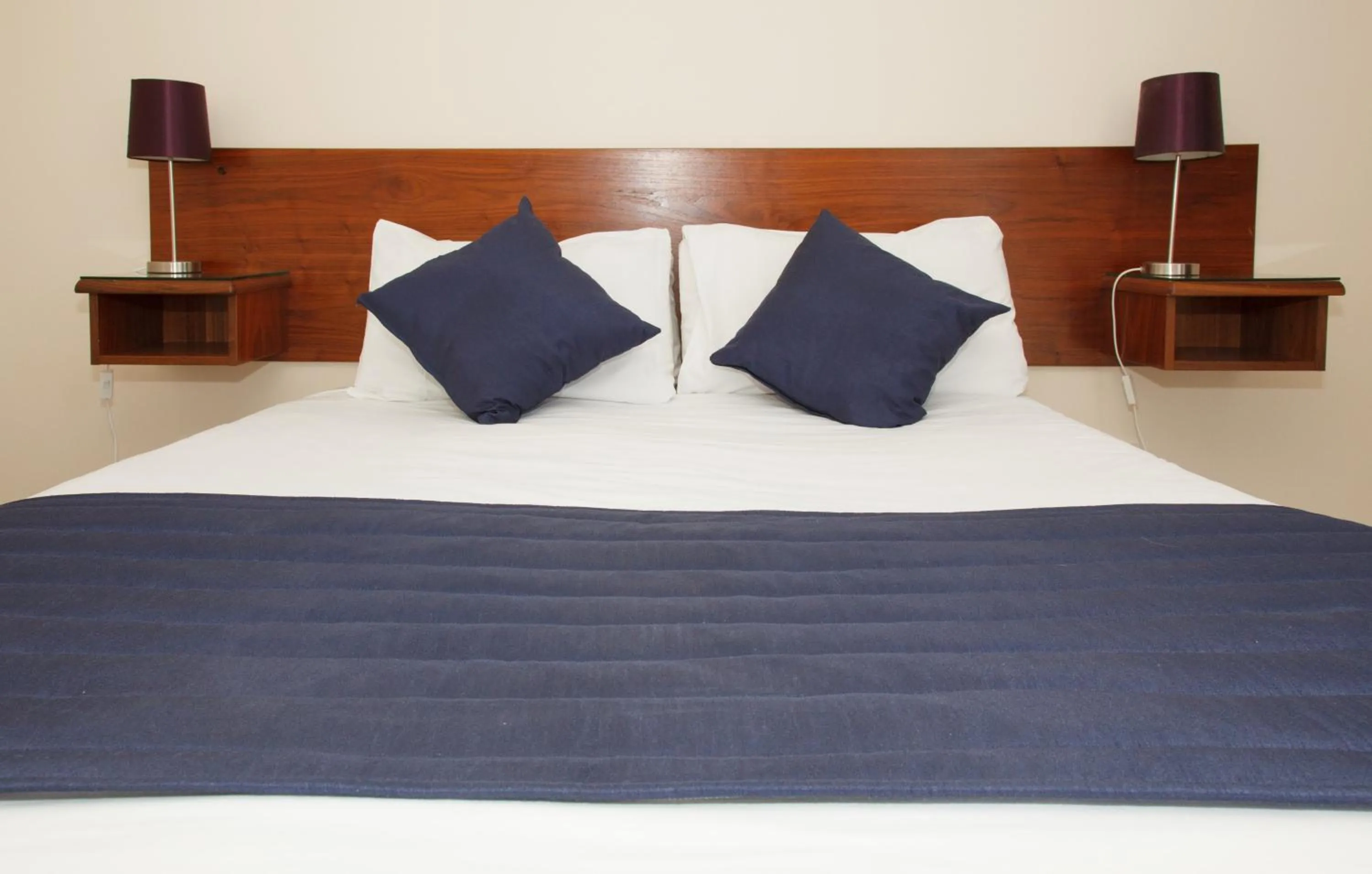 Bed in The Angel Hotel