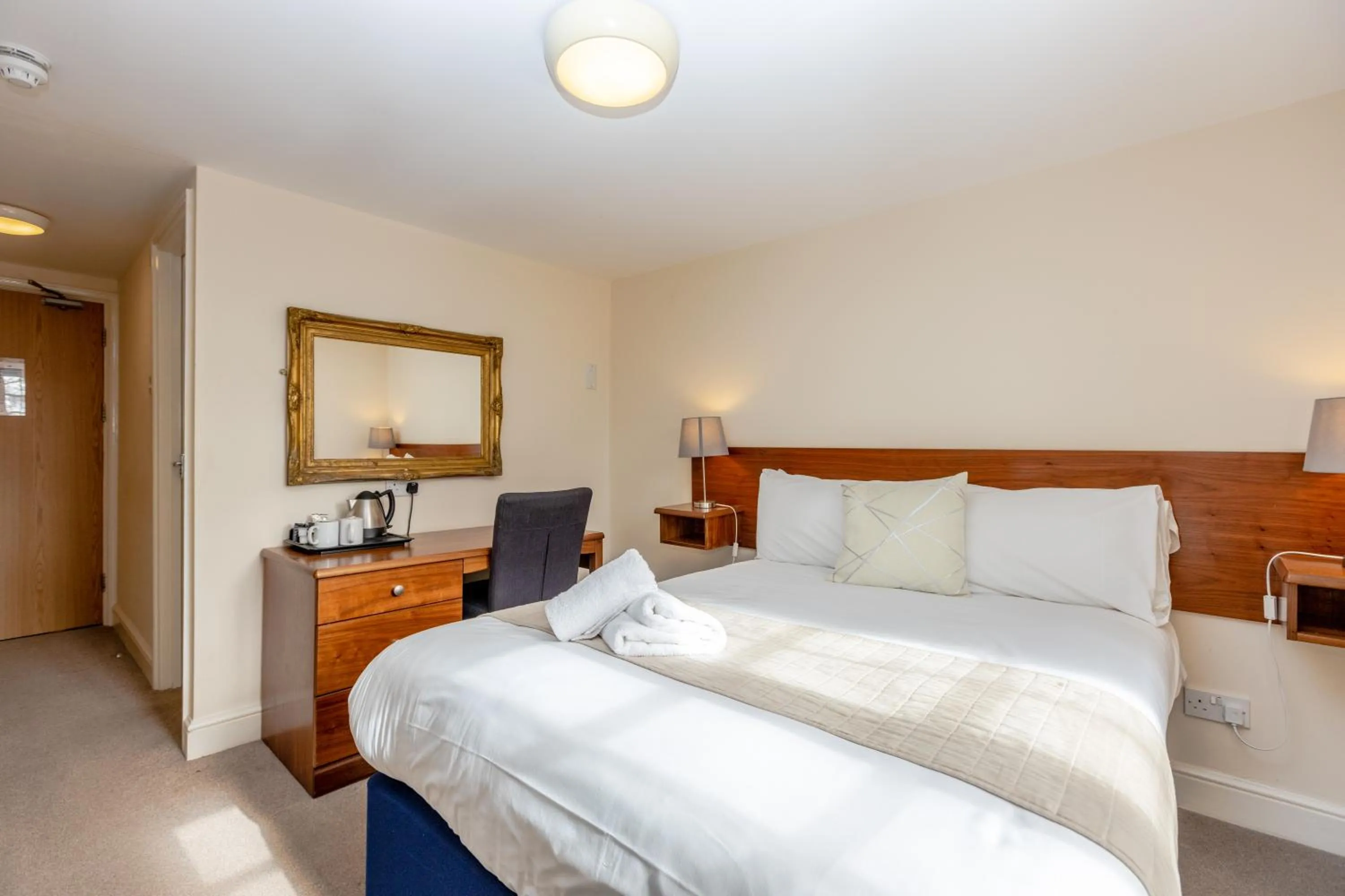 Bed in The Angel Hotel