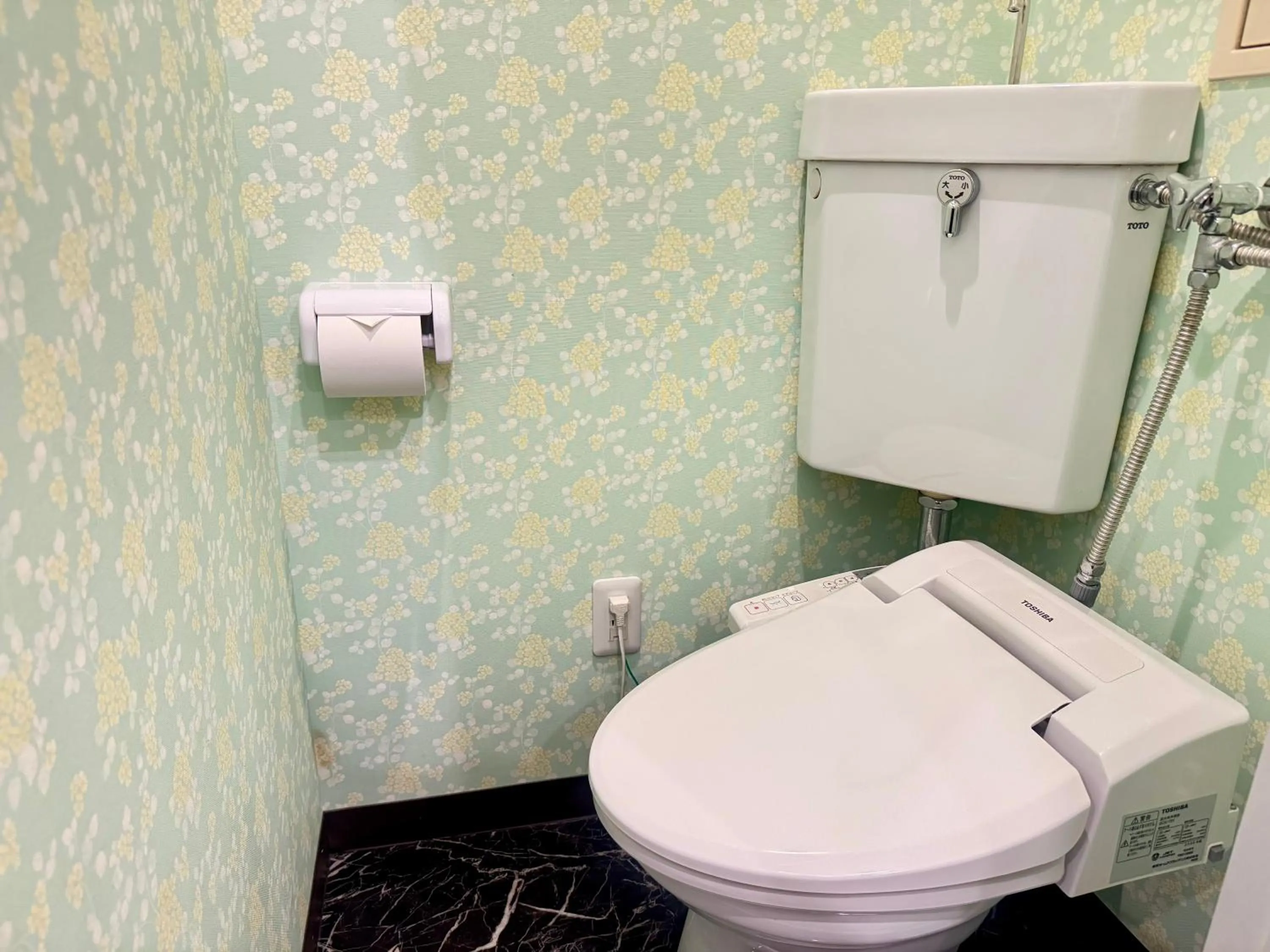 Toilet in Hotel Orange House