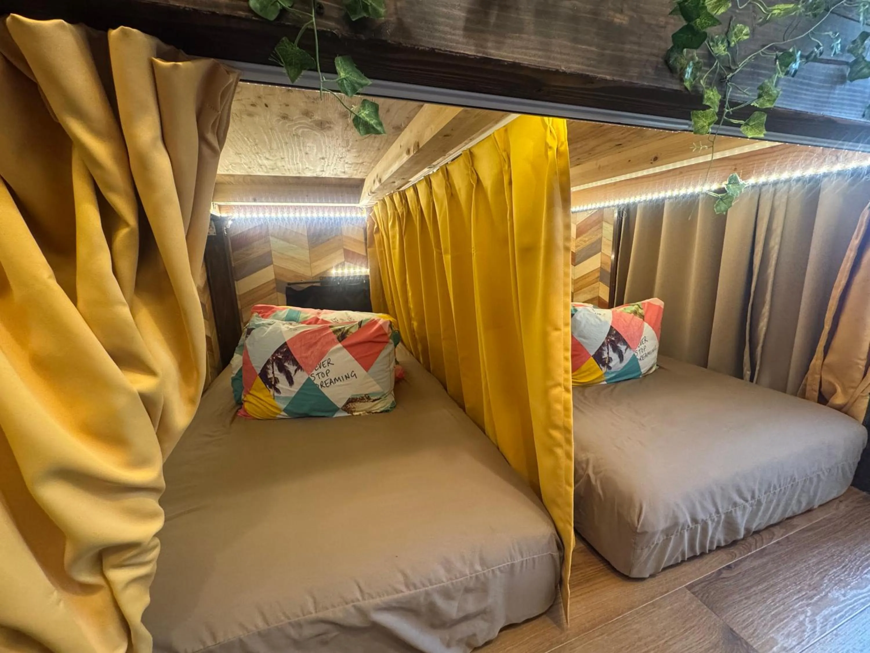 Living room, Bed in Hotel Orange House