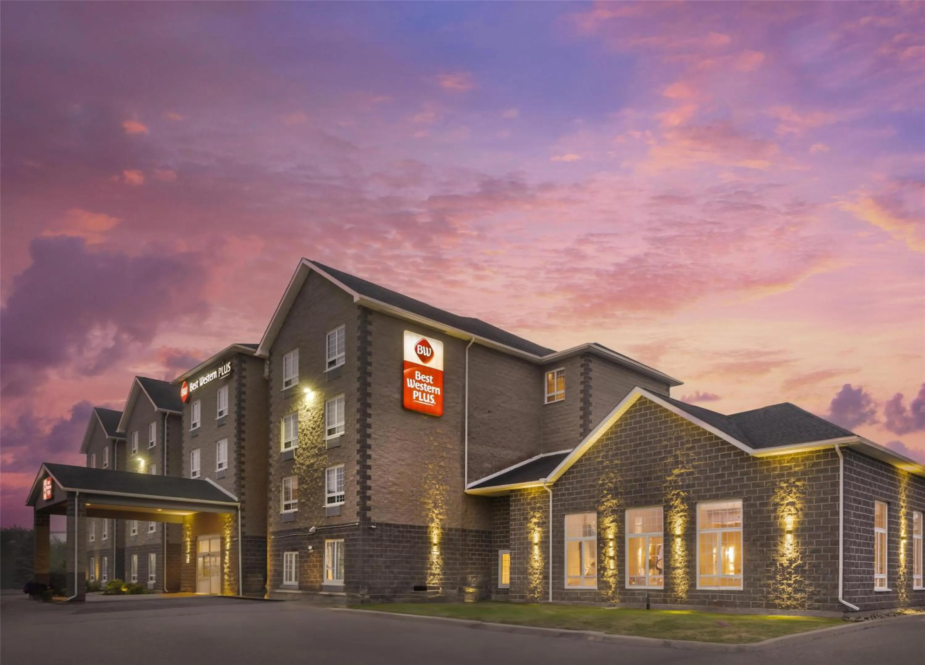 Property building in BEST WESTERN PLUS Saint John Hotel & Suites