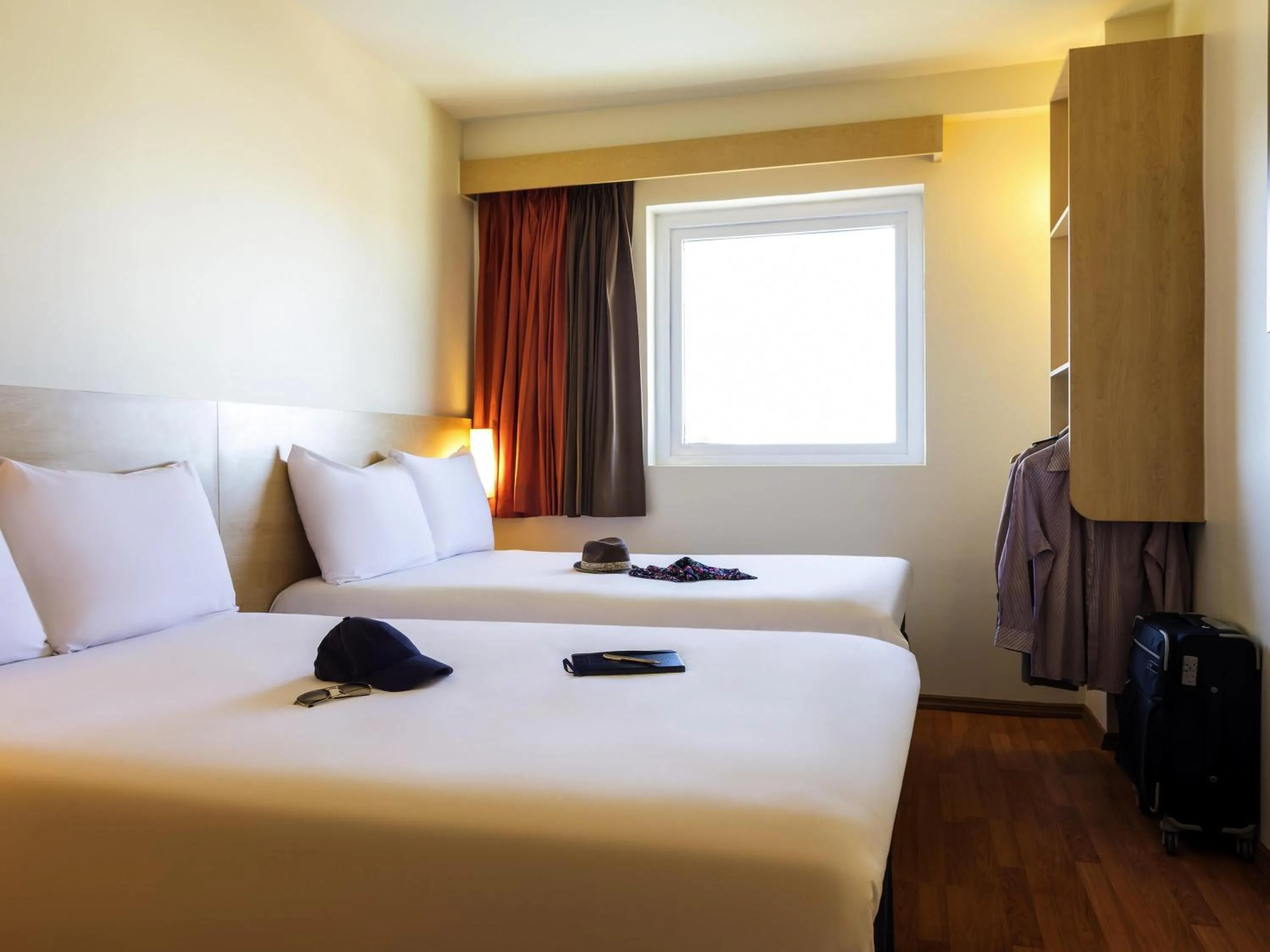 Bedroom, Bed in Ibis Juarez Consulado