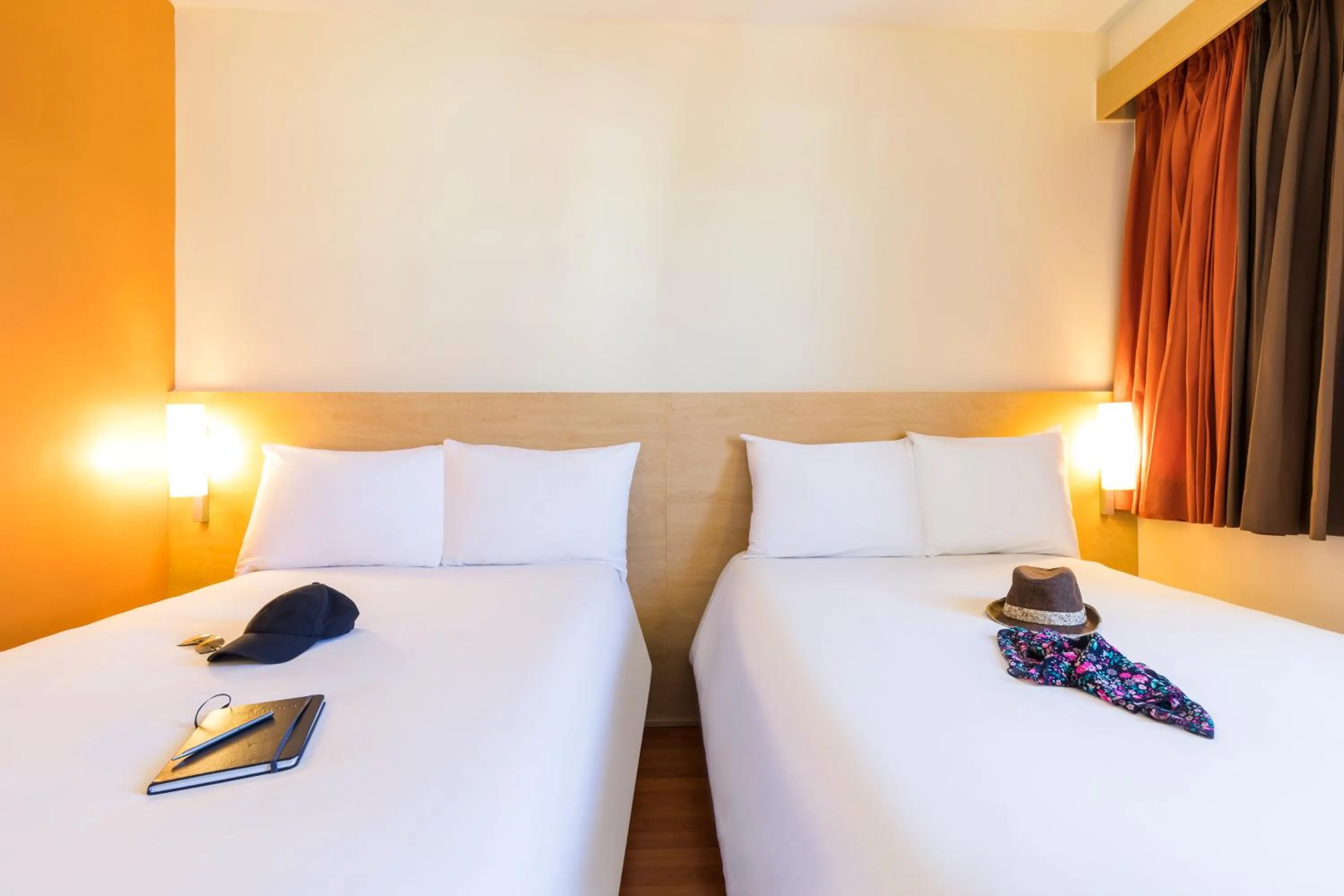 Bedroom, Bed in Ibis Juarez Consulado