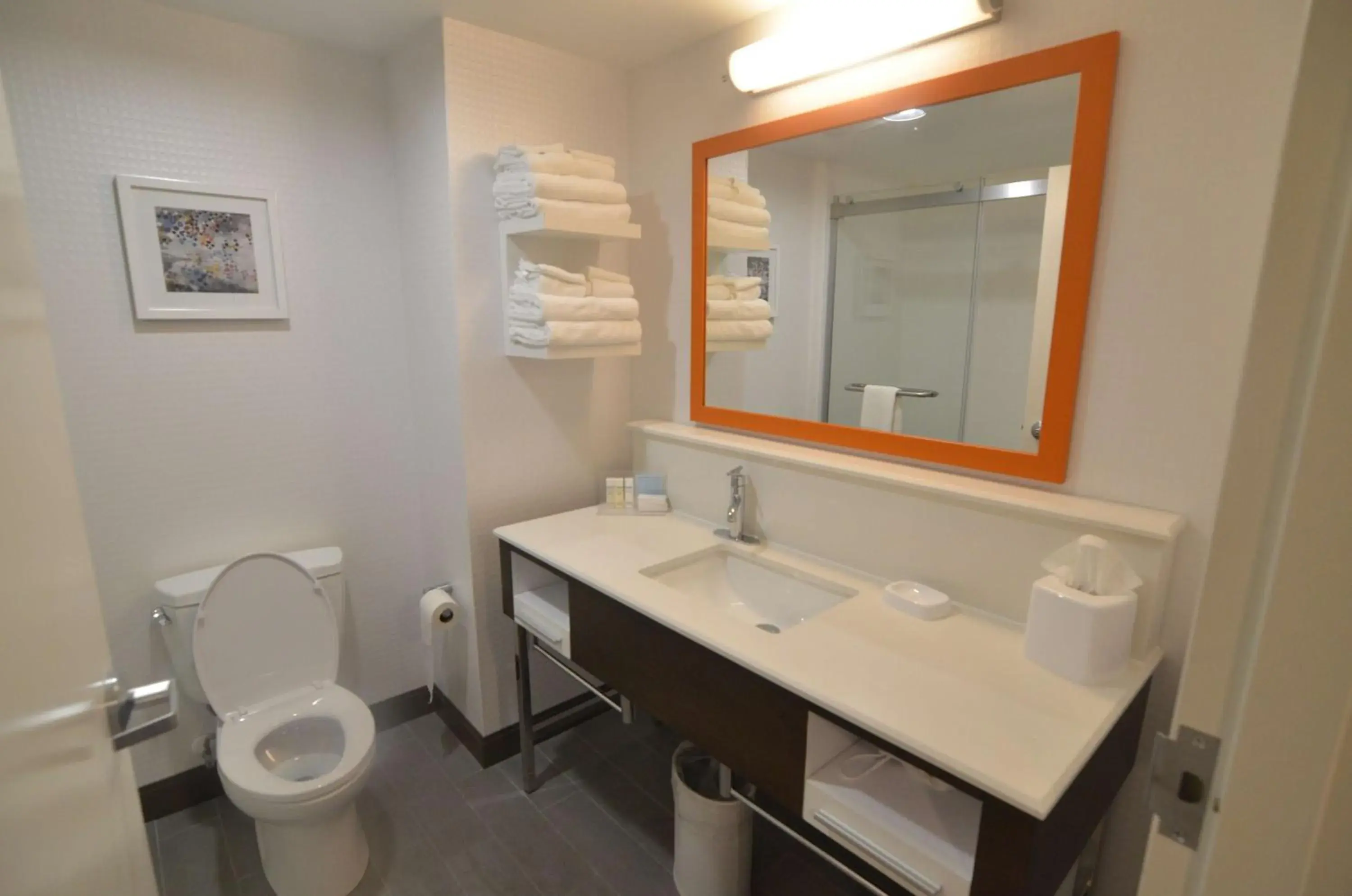 Queen Room with Two Queen Beds - Mobility Access/Non-Smoking in Hampton Inn Fort Payne Queen Room with Two Queen Beds - Mobility Access/Non-Smoking in Hampton Inn Fort Payne