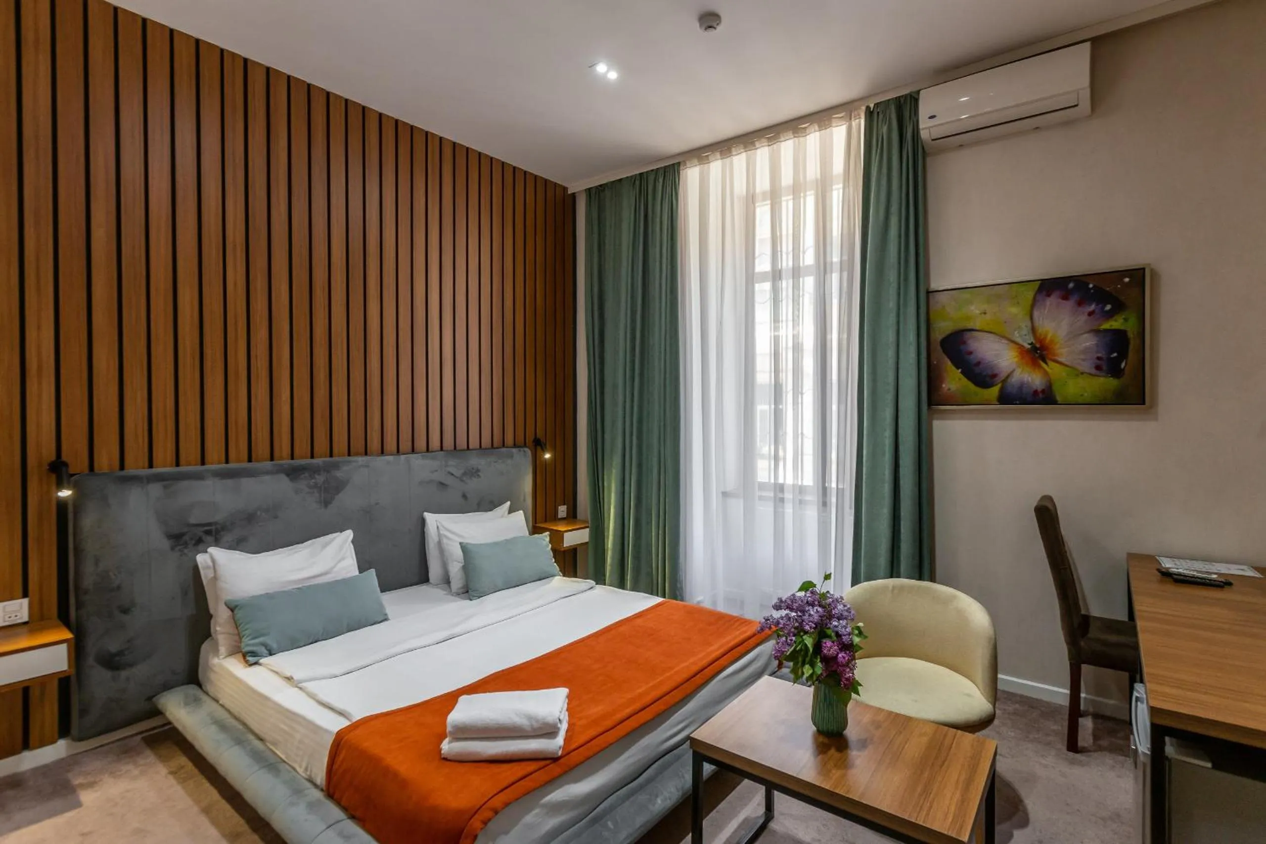 Bed in Seven Boutique Hotel Baku