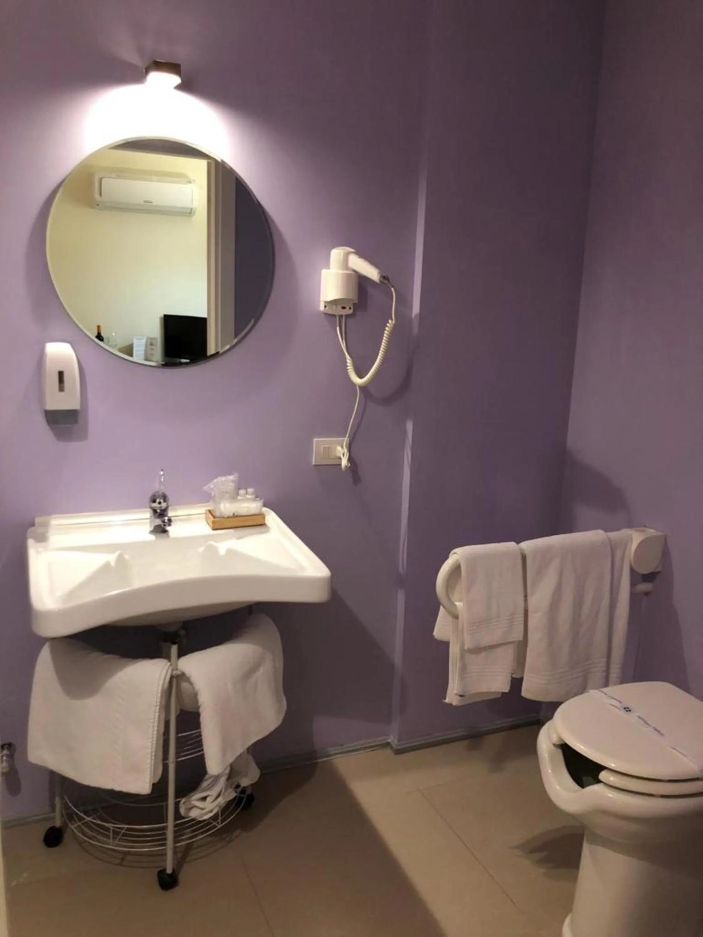 Bathroom in Hotel Villaggio Le Stelline