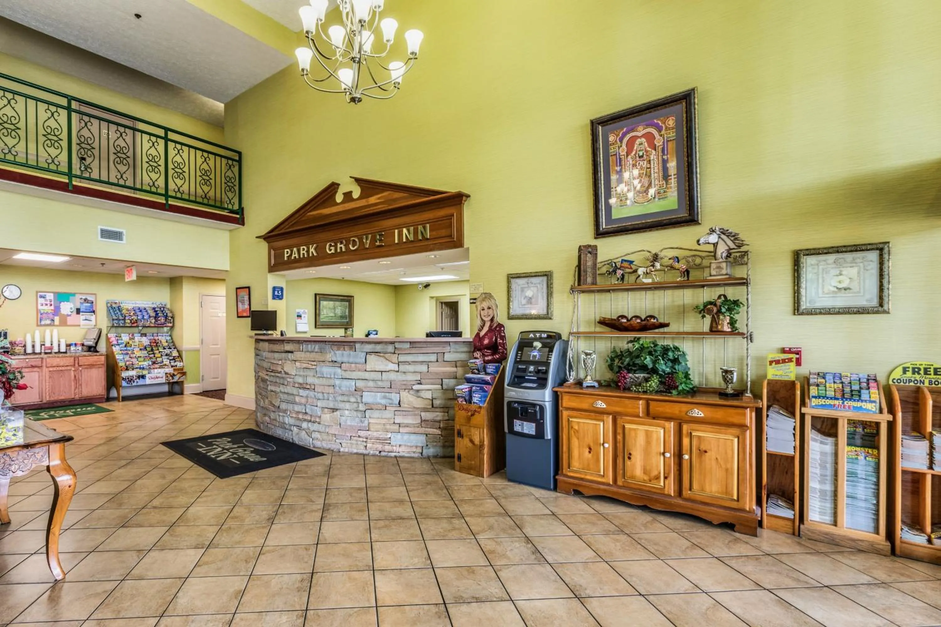 Lobby or reception in Park Grove Inn