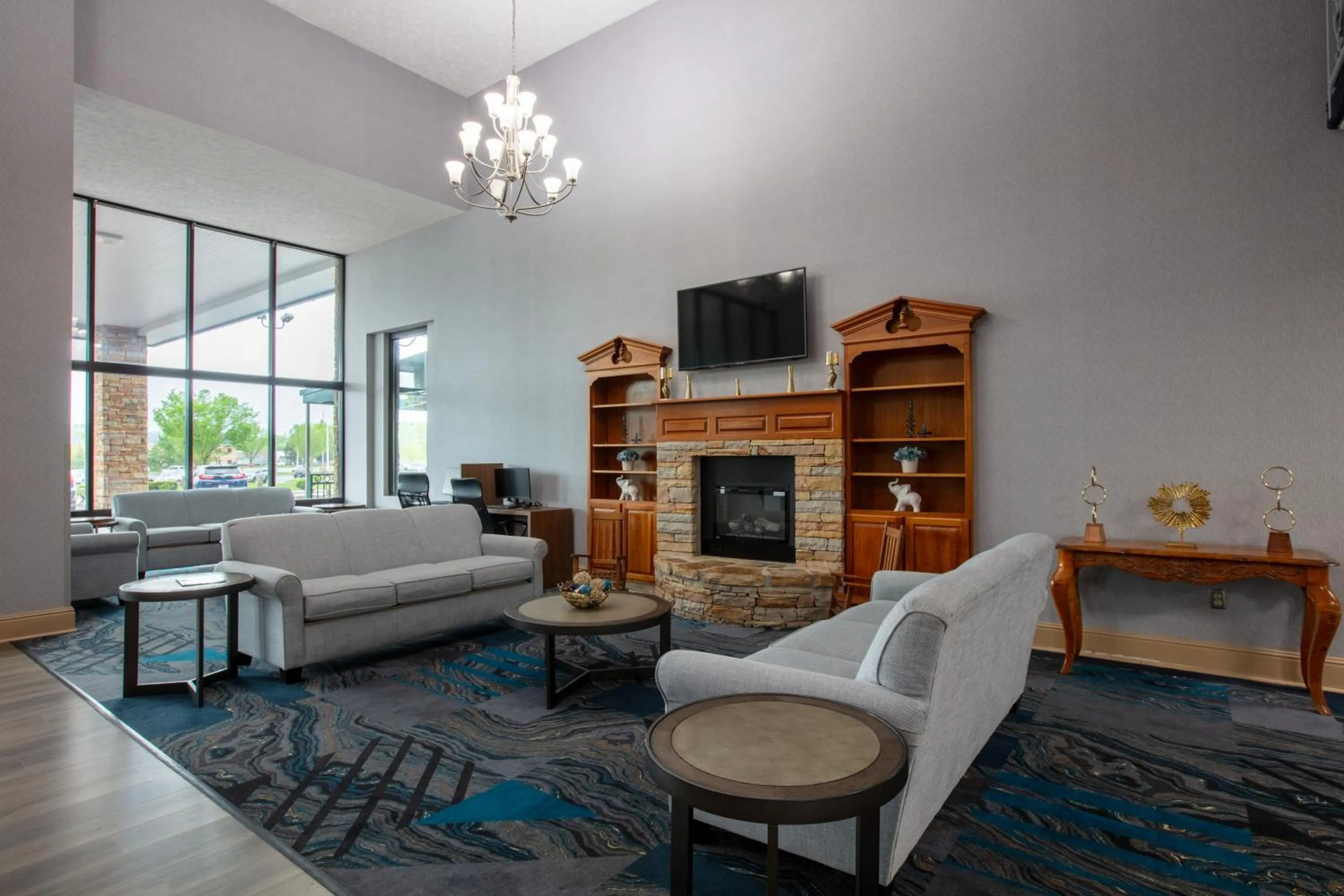 Lobby or reception in Park Grove Inn