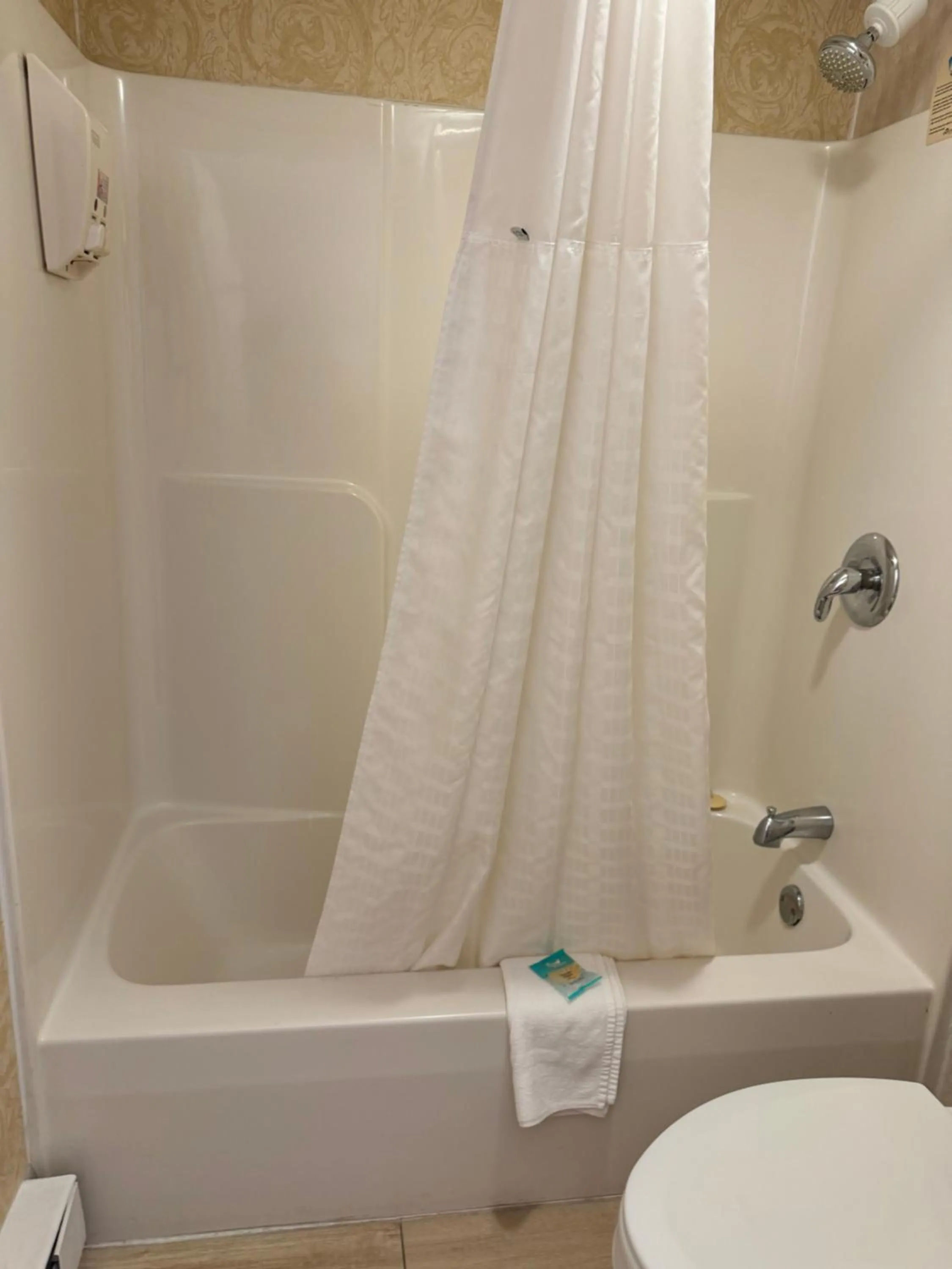 Bathroom in The Black Mountain Inn