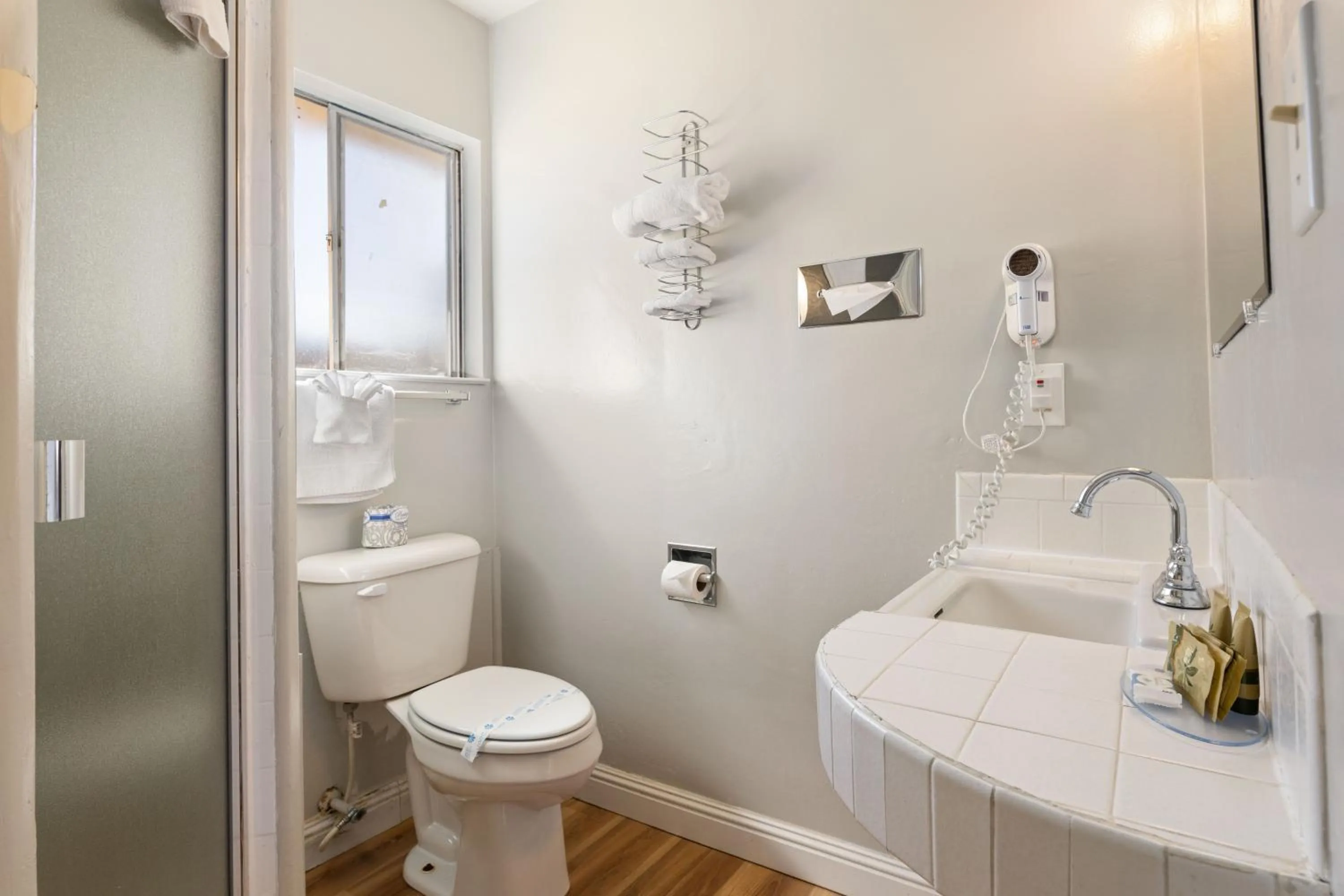Bathroom in Skylark Shores Resort