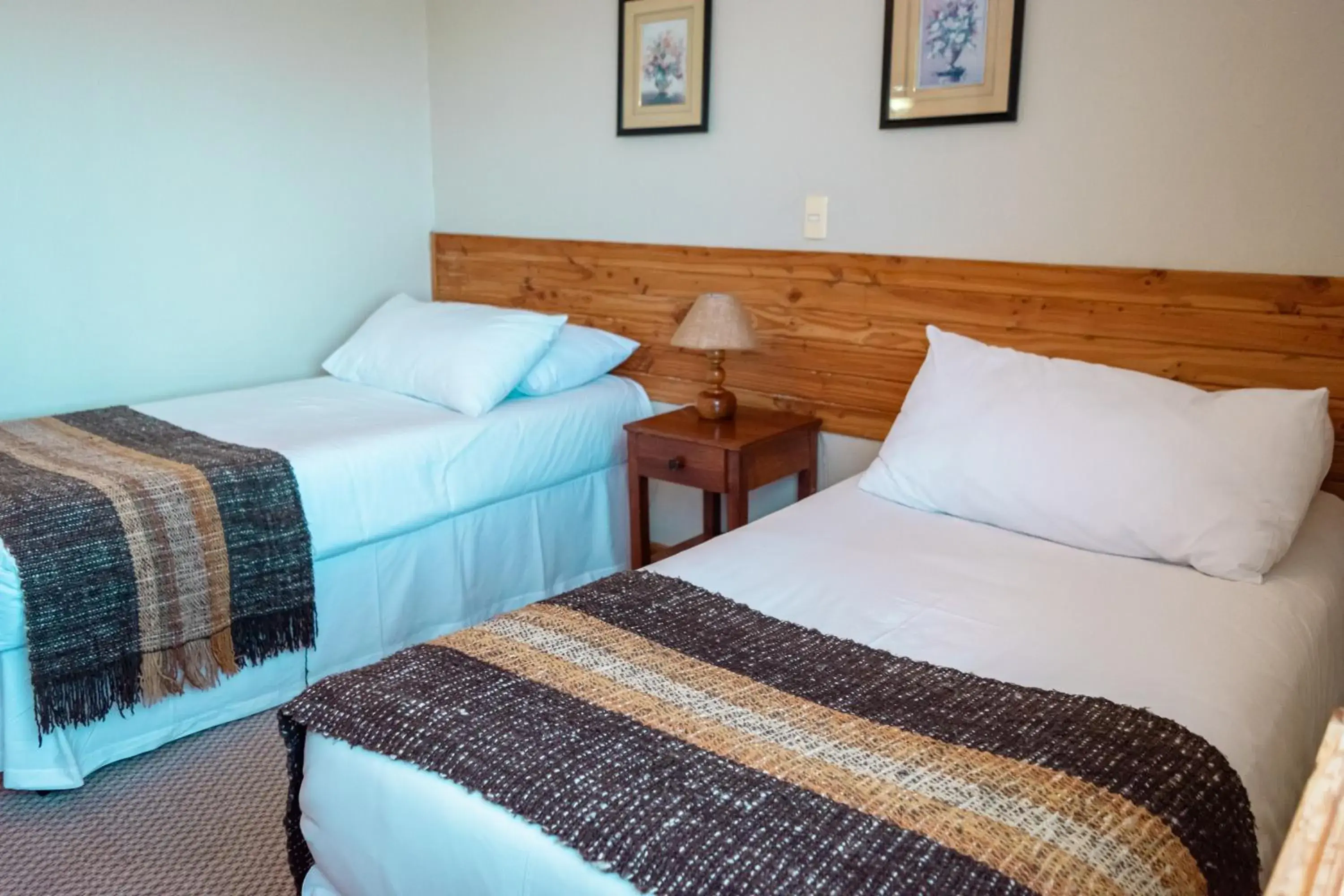 Standard Twin Room in Hotel Borde Lago Standard Twin Room in Hotel Borde Lago