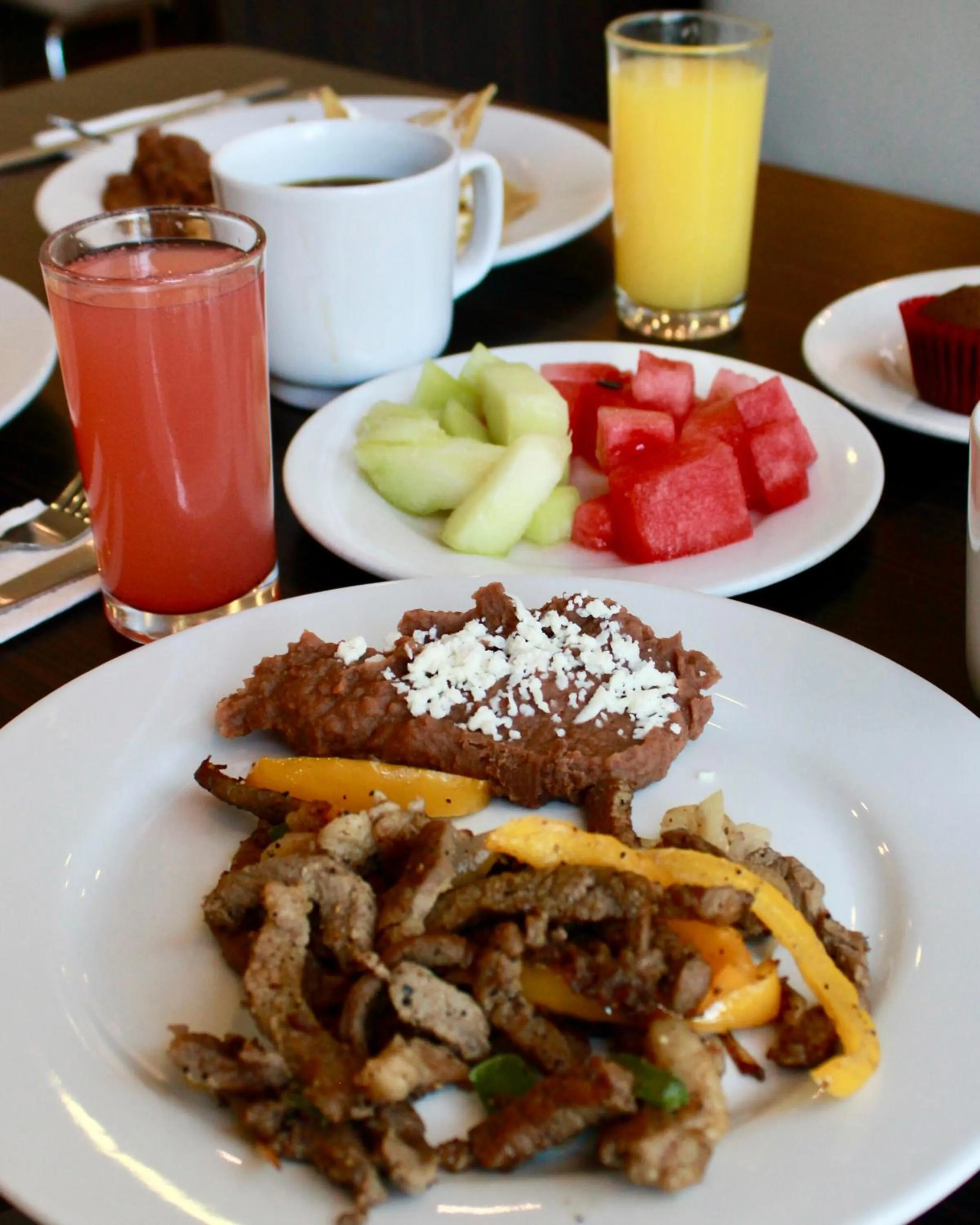 Breakfast in Ibis Monterrey Valle