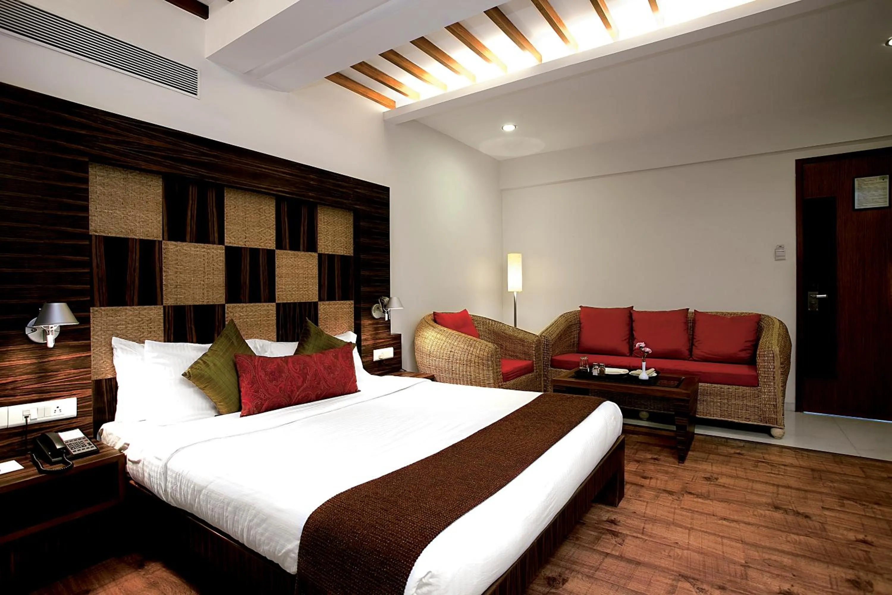 Photo of the whole room, Bed in Hotel Jewel of Chembur