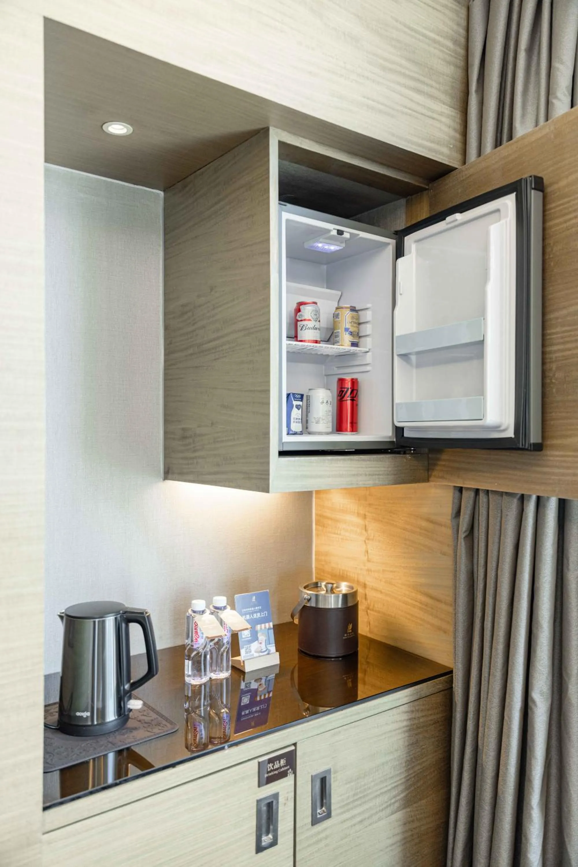 Shenzhen LANGYUE International Hotel