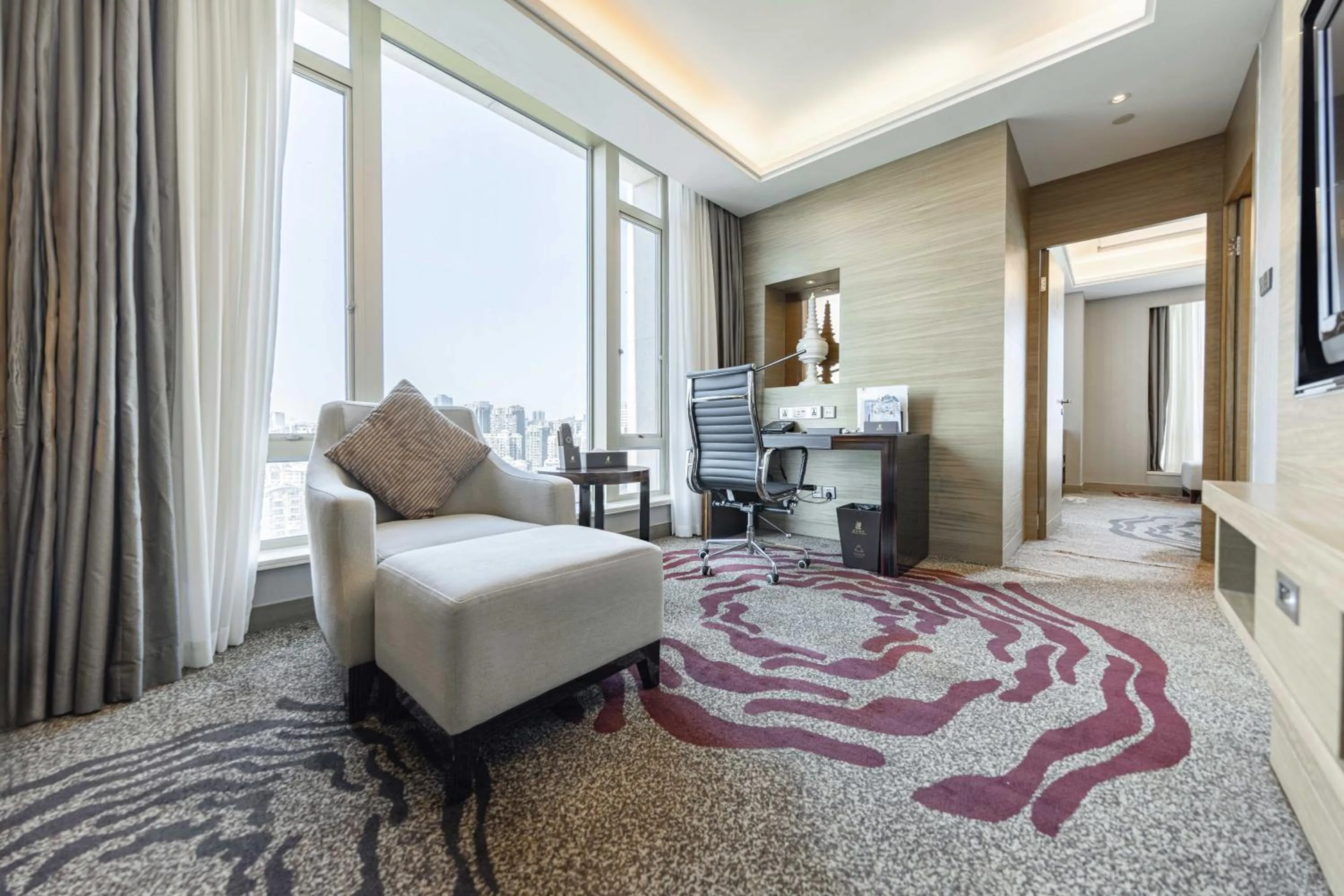 Bed in Shenzhen LANGYUE International Hotel