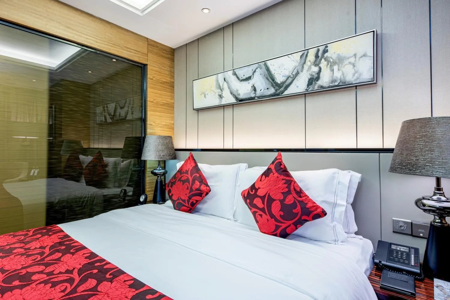 Bed in Shenzhen LANGYUE International Hotel