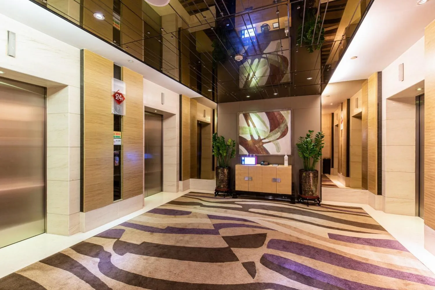 elevator in Shenzhen LANGYUE International Hotel