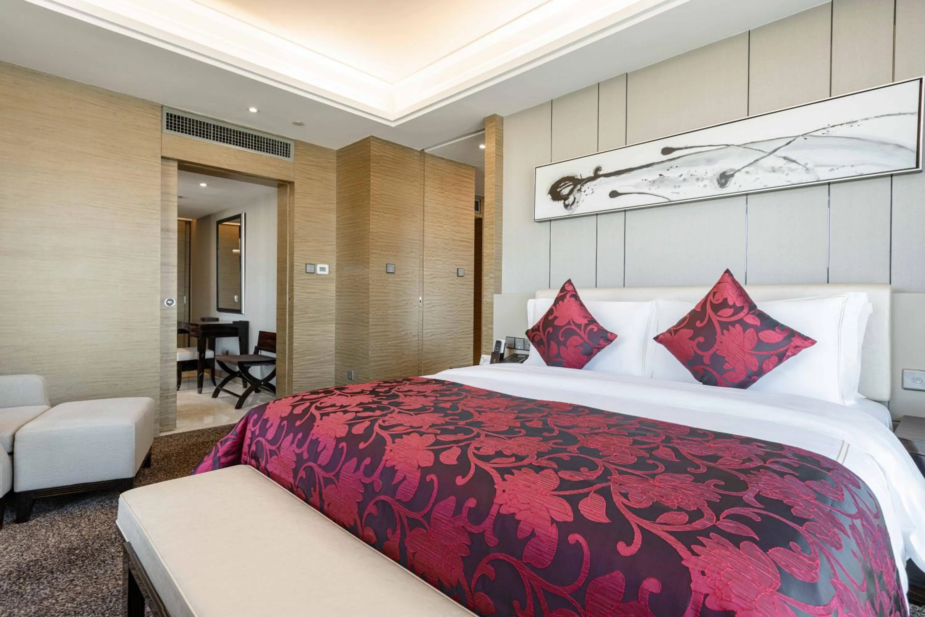 Bed in Shenzhen LANGYUE International Hotel