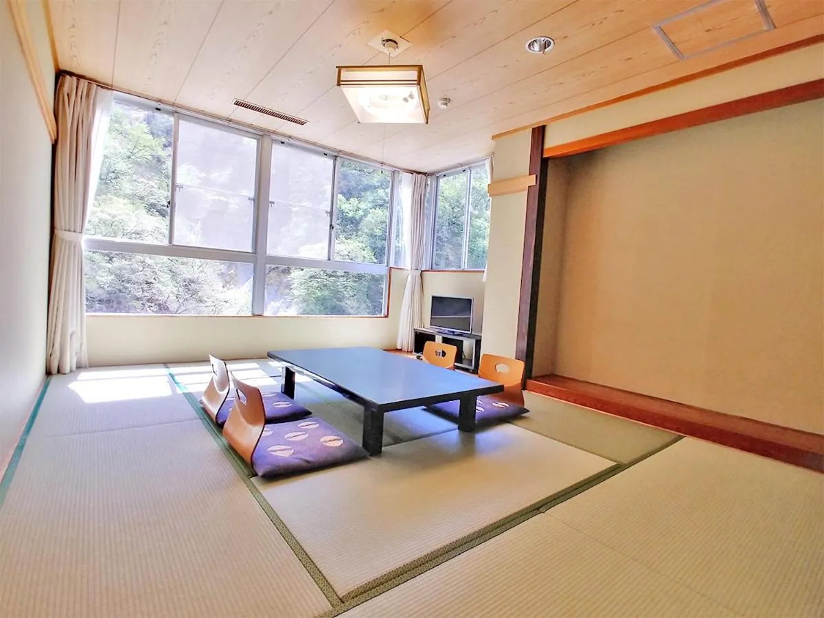 Itoen Hotel Oze Oigami Sanrakuso