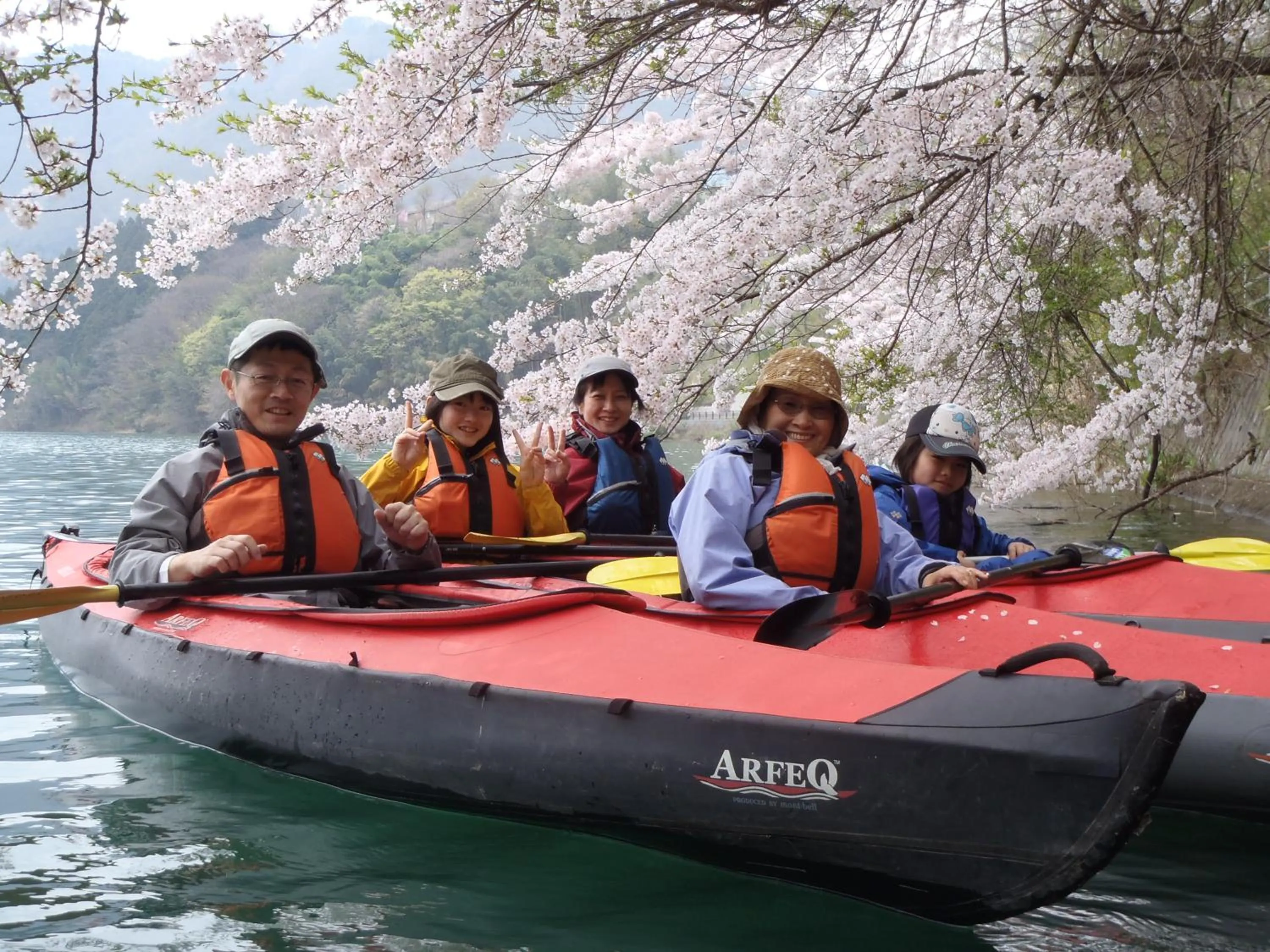 Canoeing in Hotel Yunojin