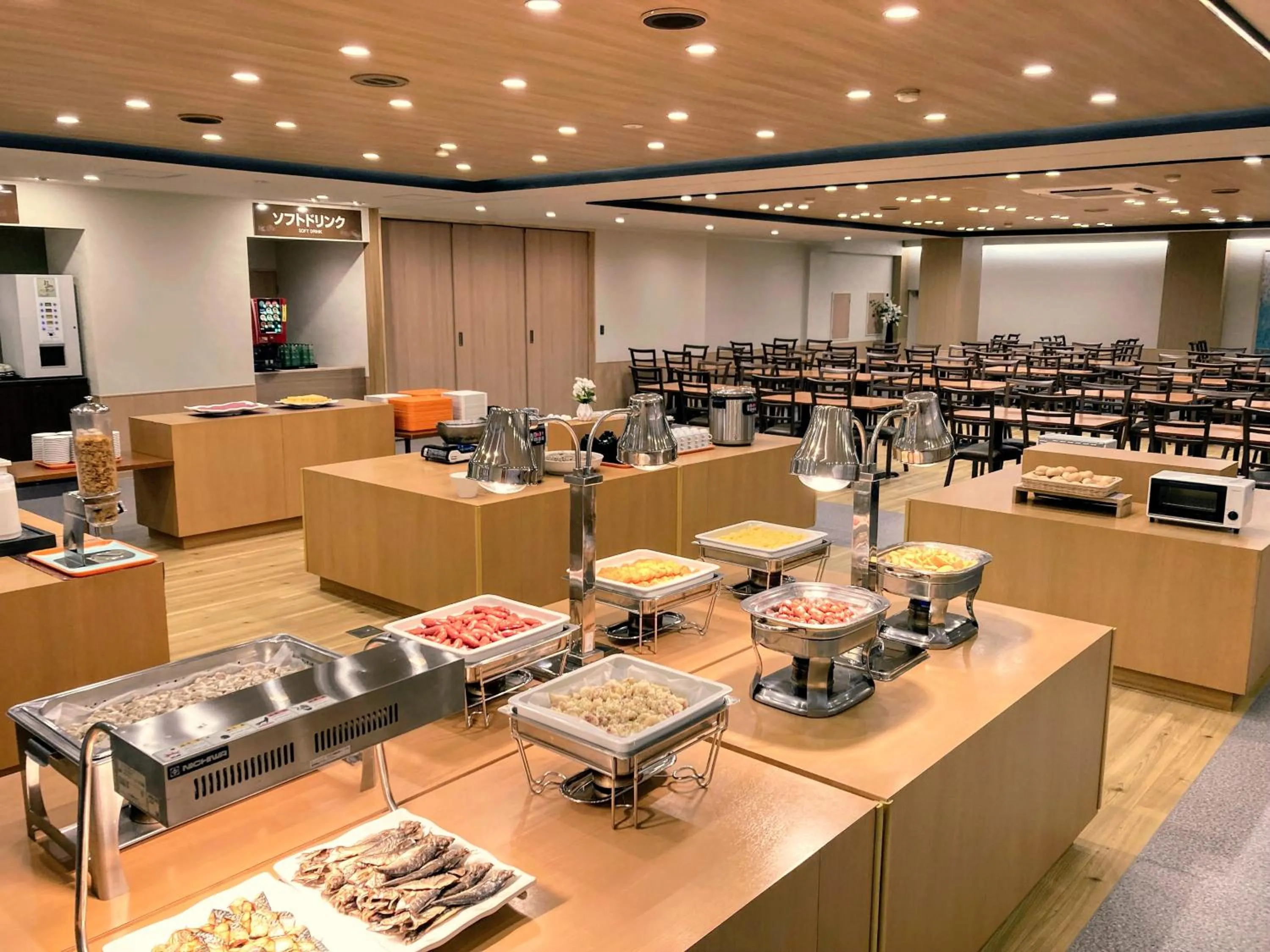 Restaurant/places to eat in Itoen Hotel Shima