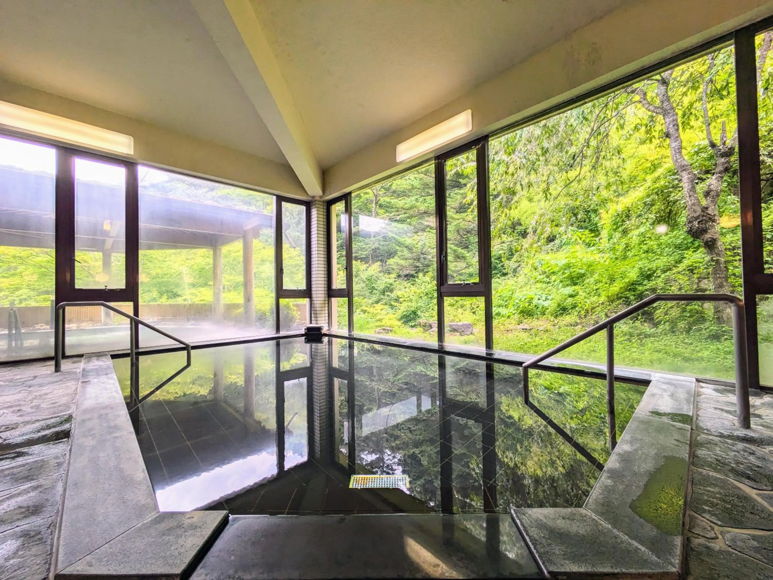 Public Bath in Itoen Hotel Shima
