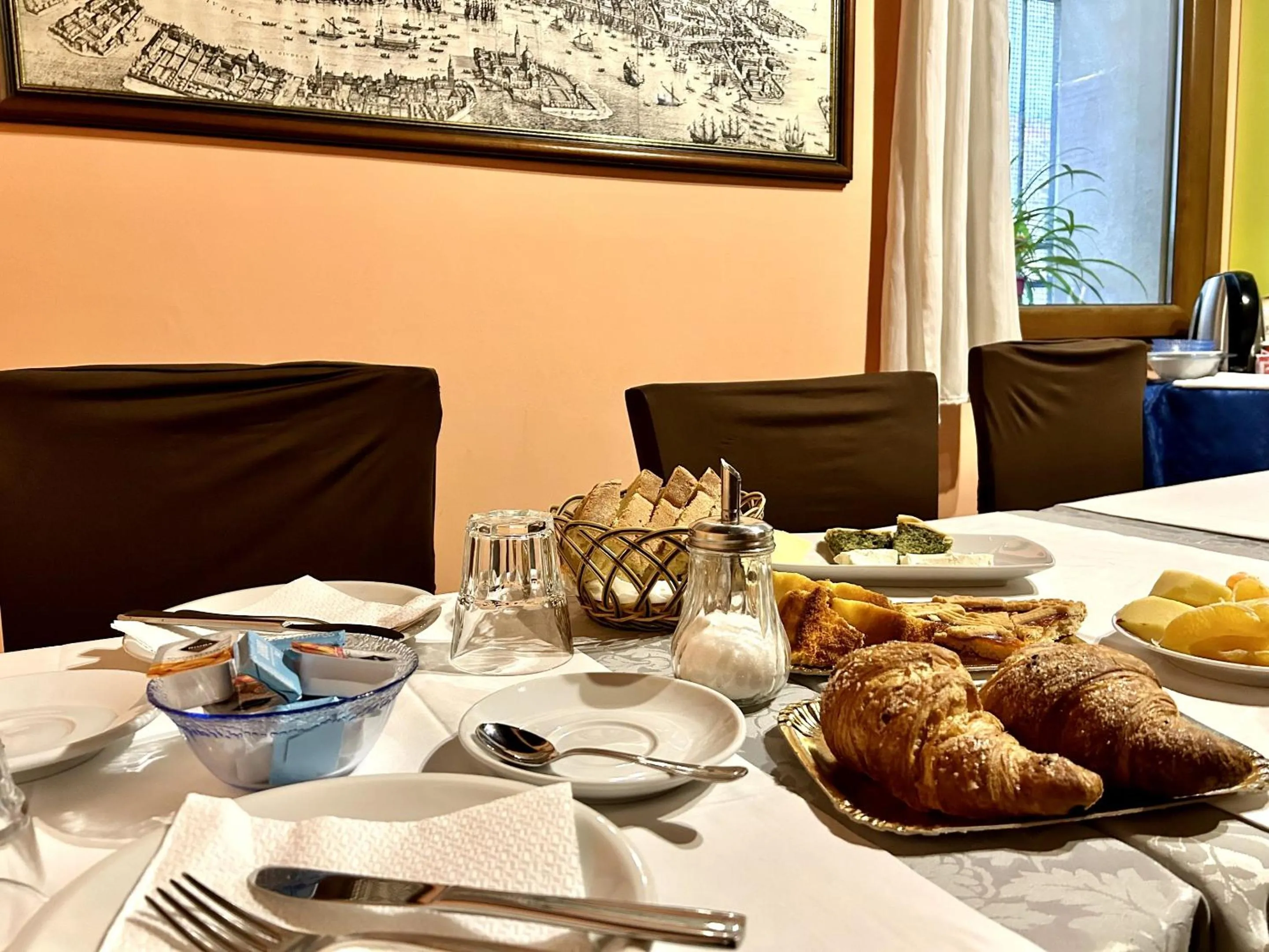 Breakfast in Alloggi Serena