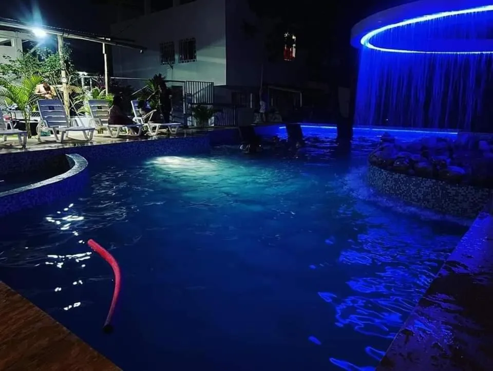 Hostal Cordillera Azul