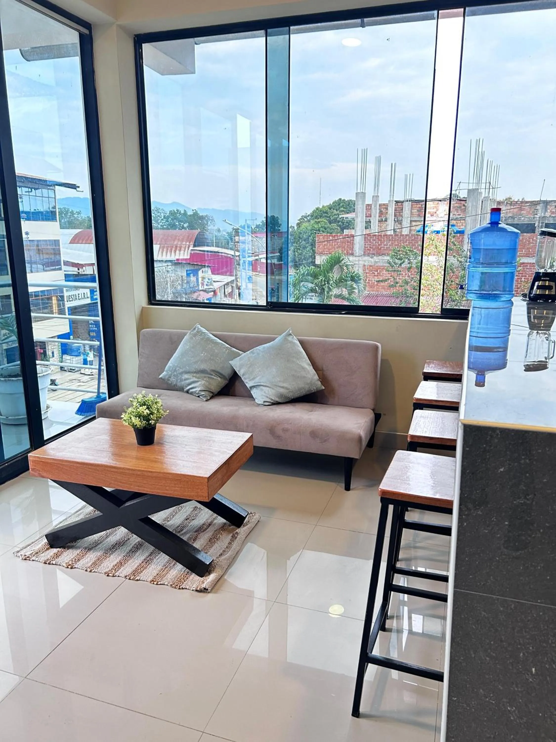 Hostal Cordillera Azul