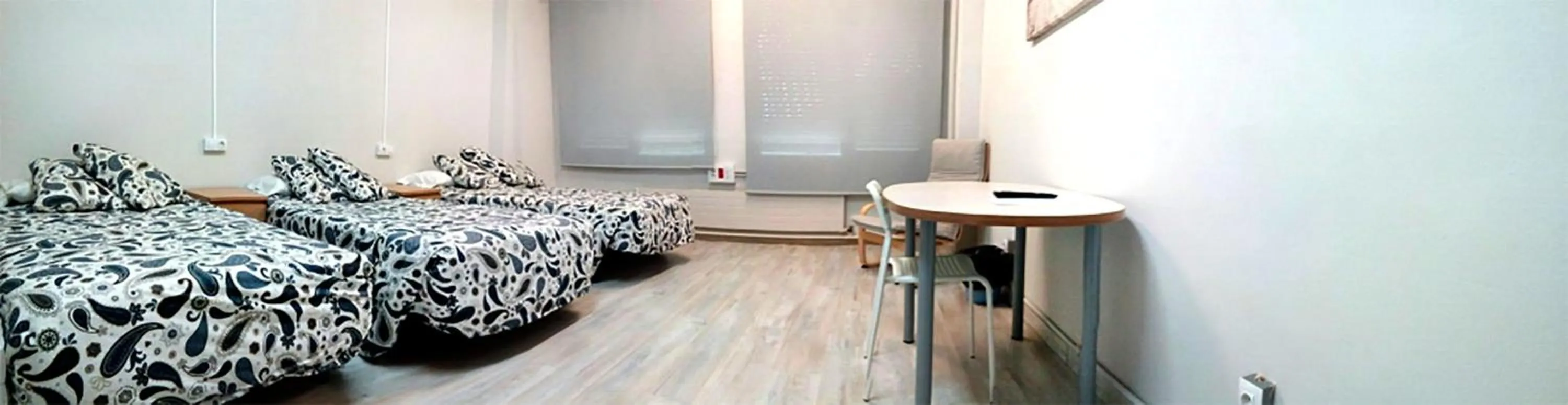 Photo of the whole room, Bed in Residencia Albergue Jaca