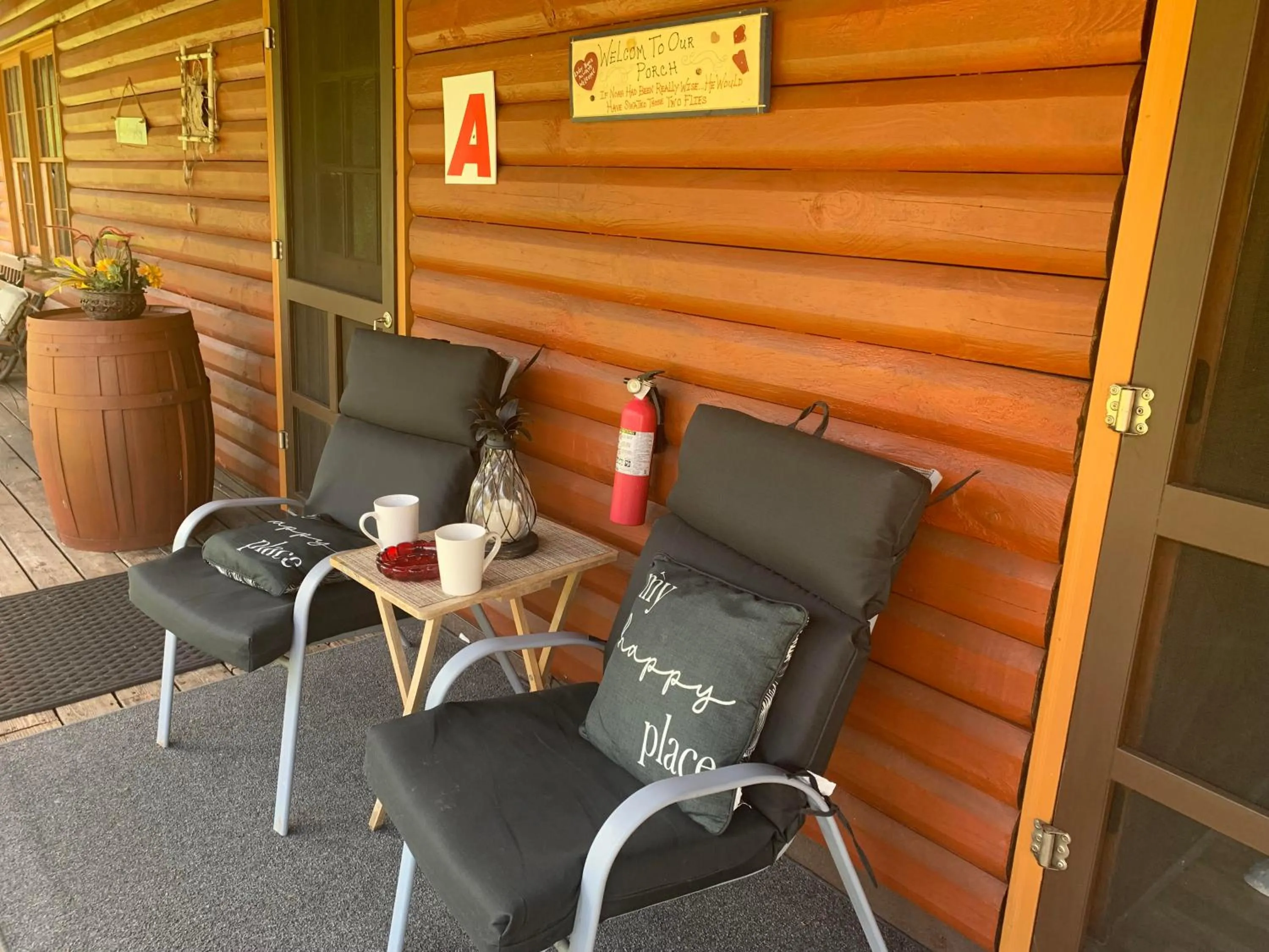 Coffee/tea facilities in Log Cabin in the Field